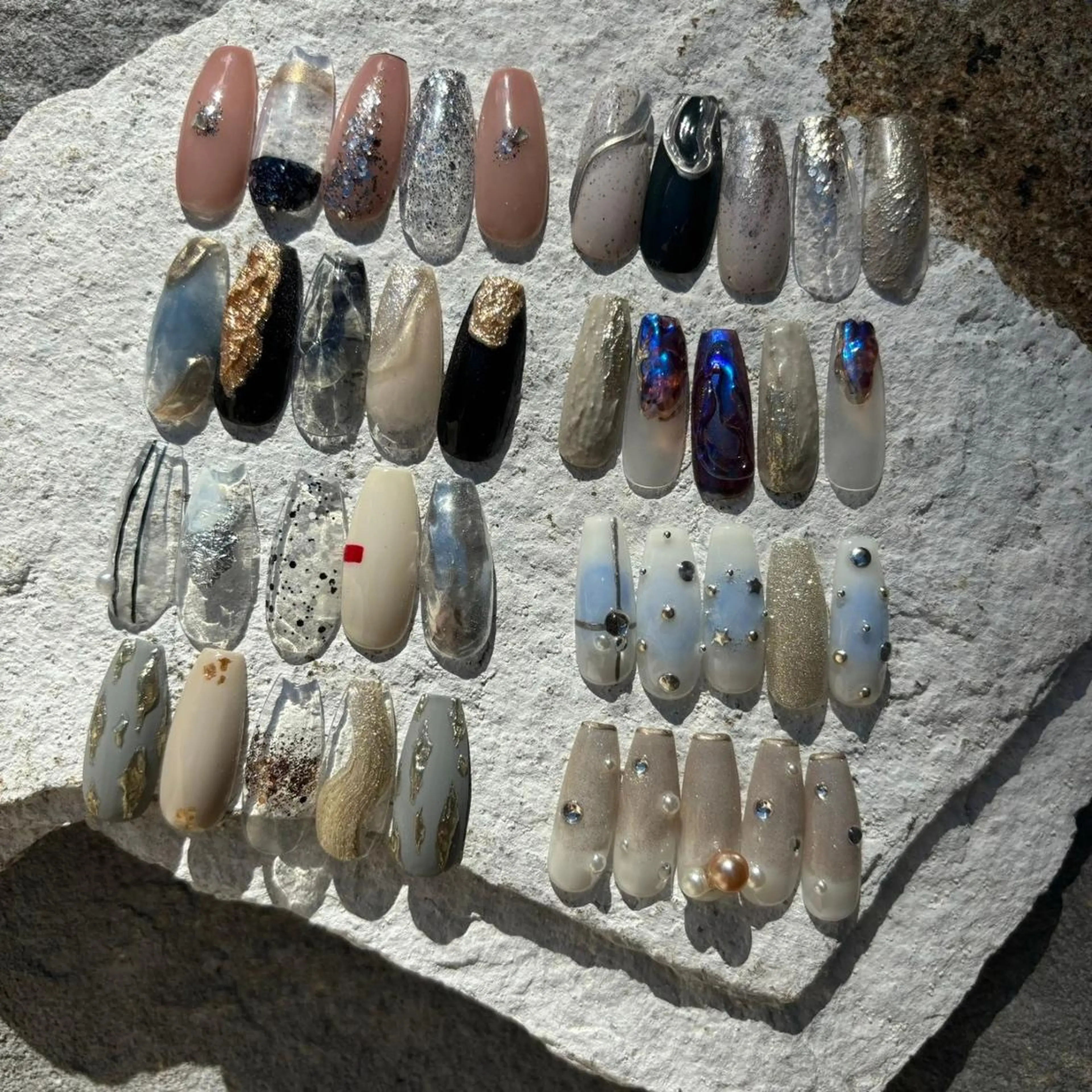 ネイル REINA W【今福鶴見店】のネイルデザイン