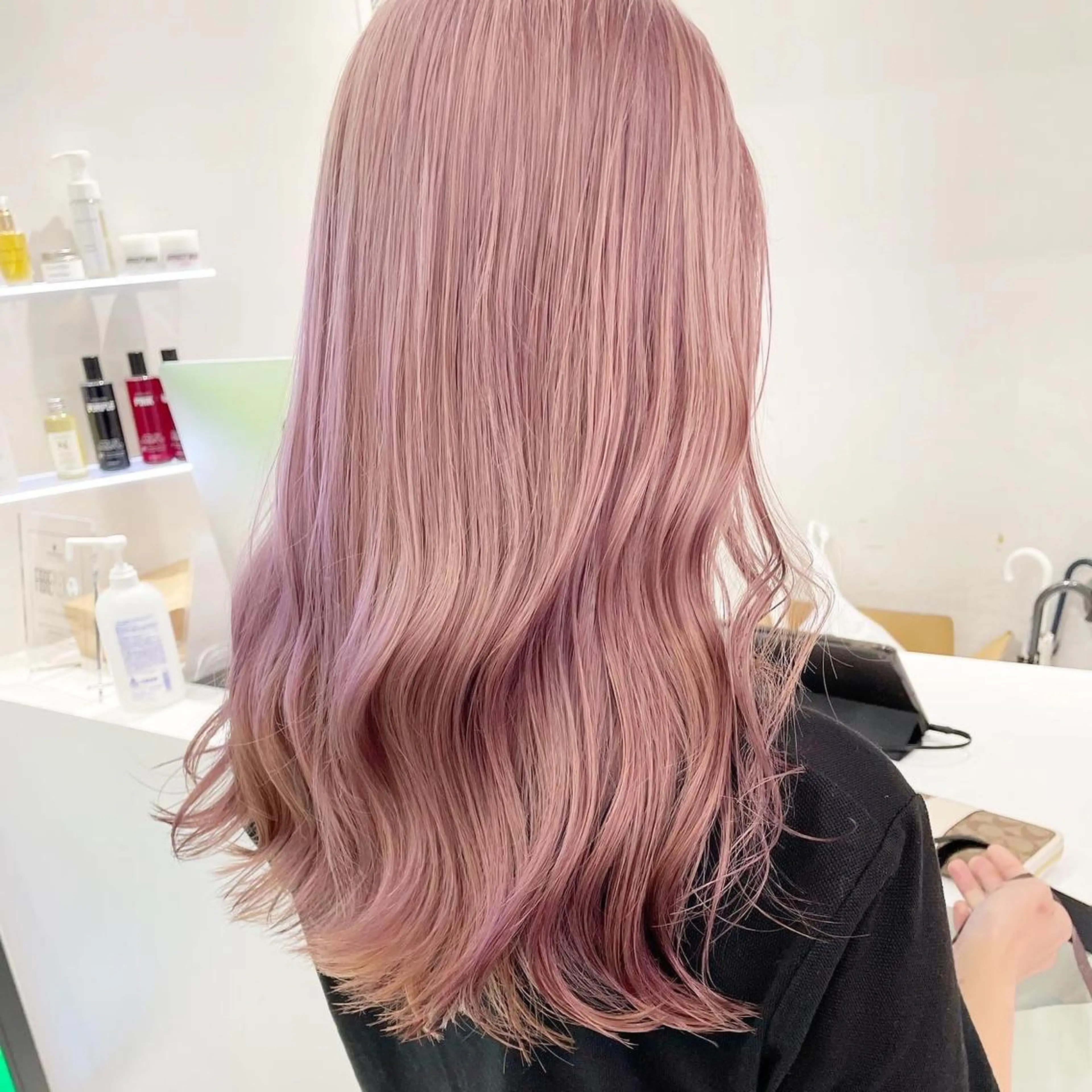 ロング 似合わせハイトーン♡ みつきのヘアスタイル