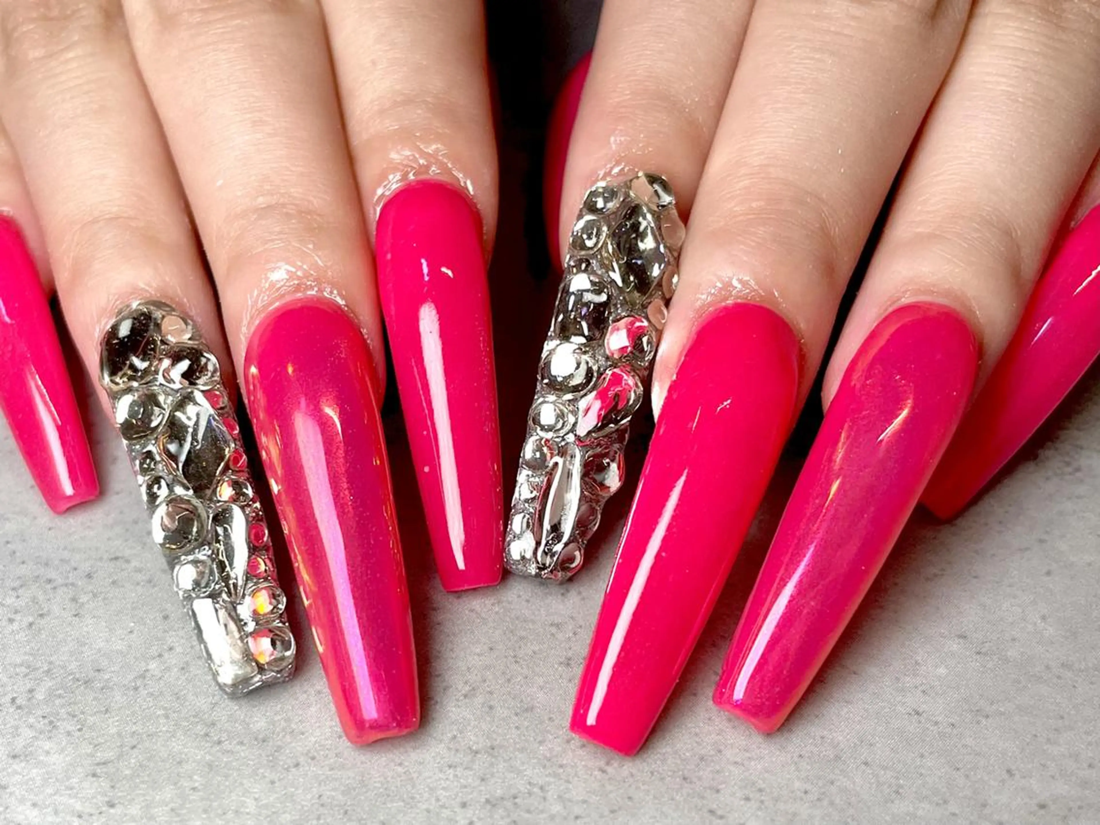 ネイル elu hのネイルデザイン