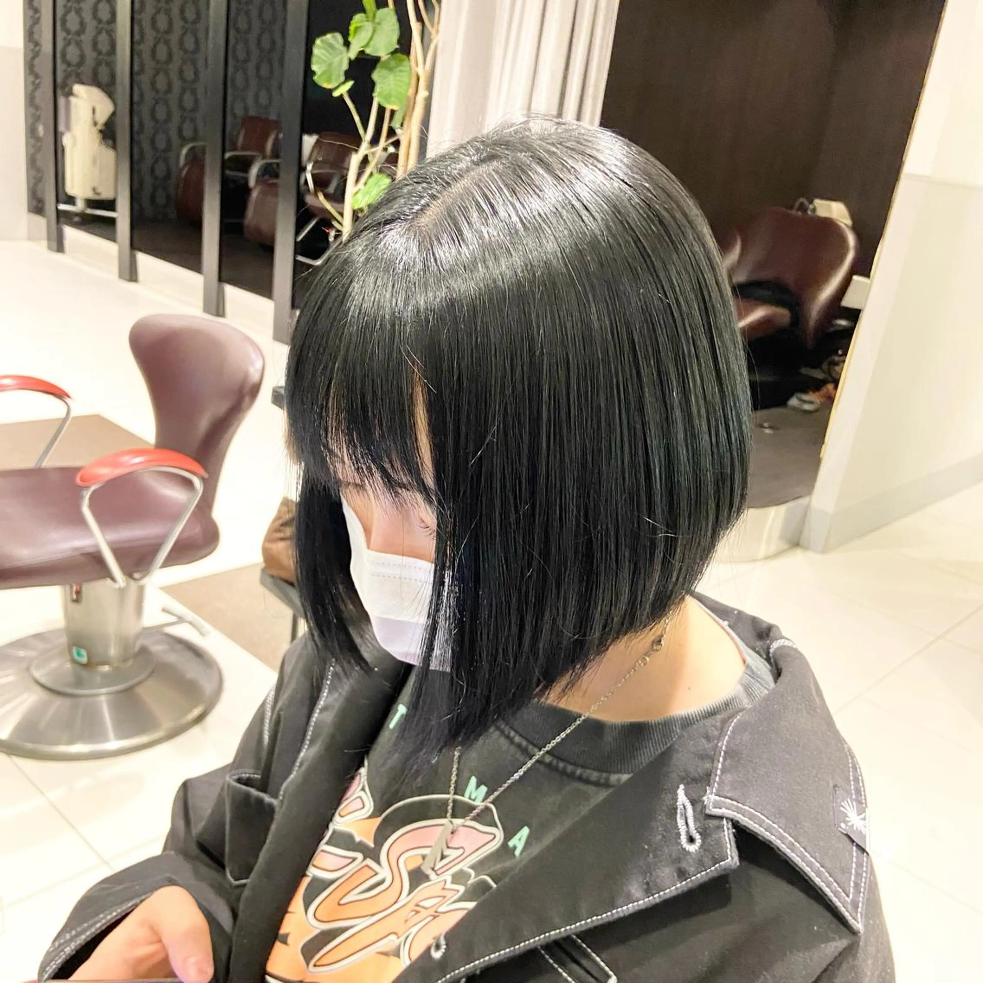 縮毛矯正（ハイグレード縮毛矯正＋¥2000）の写真