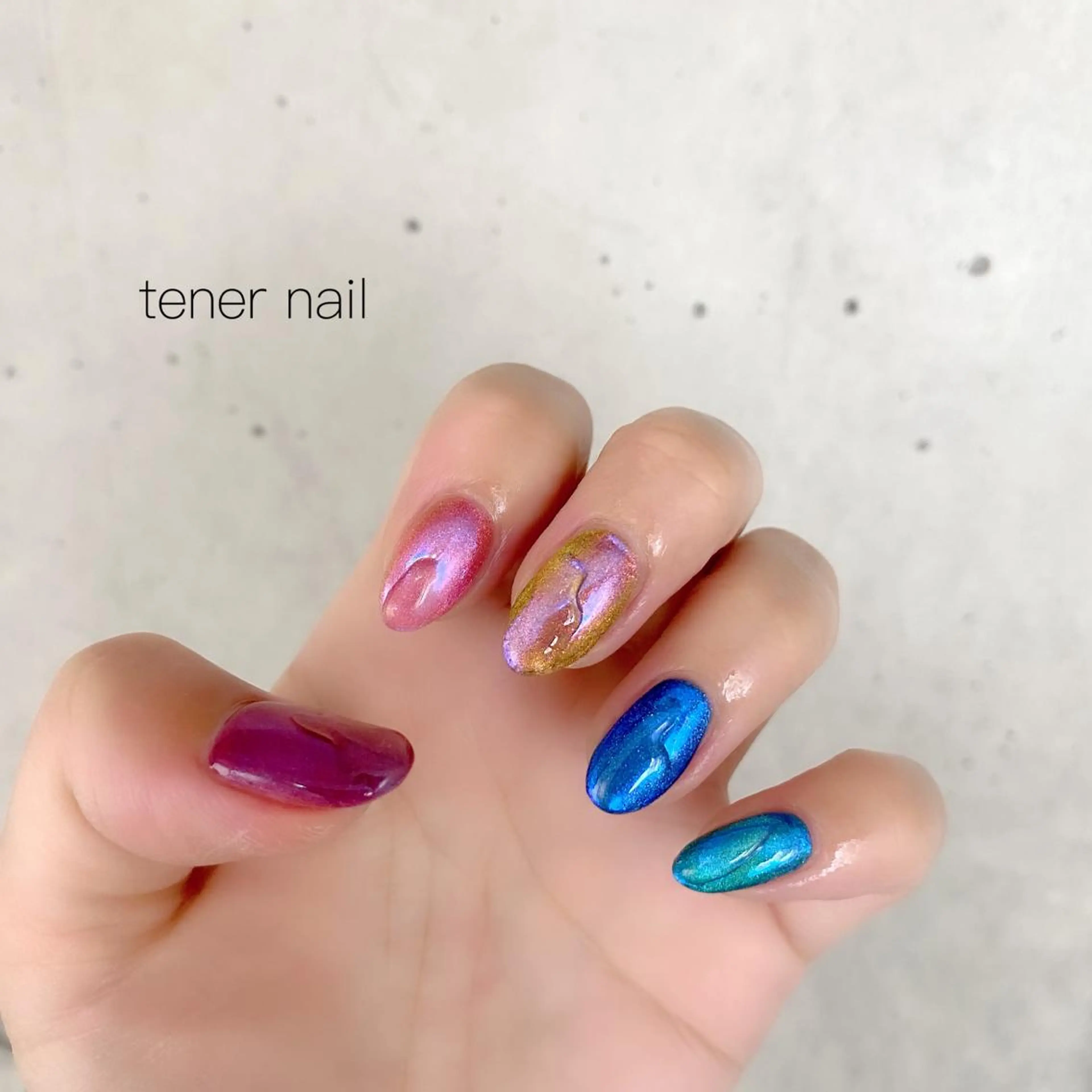 ネイル オーロラネイル ブルー マグネットネイル テネルネイル tener nailのネイルデザイン
