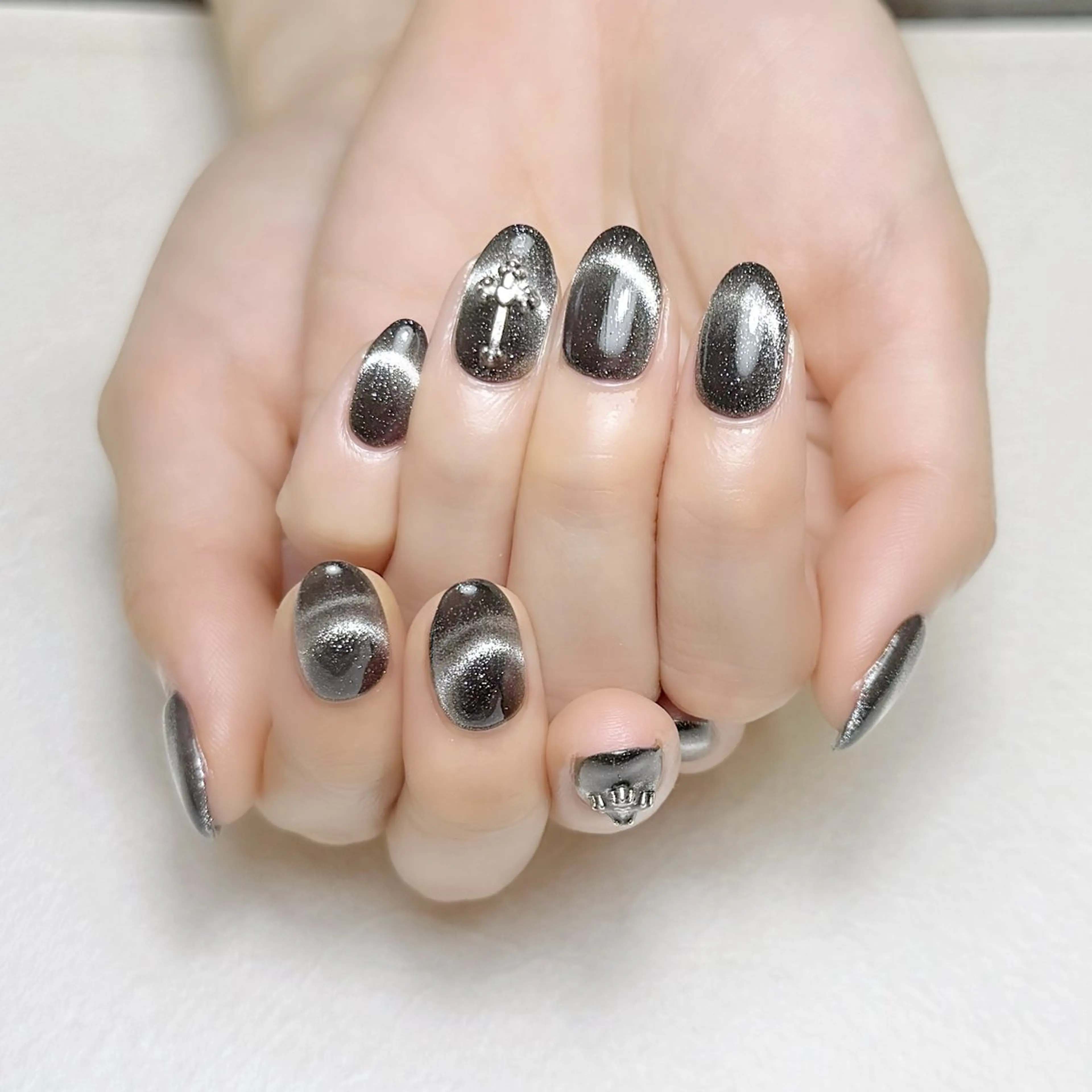 ネイル マグネットネイル オフィスネイル rouse nail RISATOのネイルデザイン