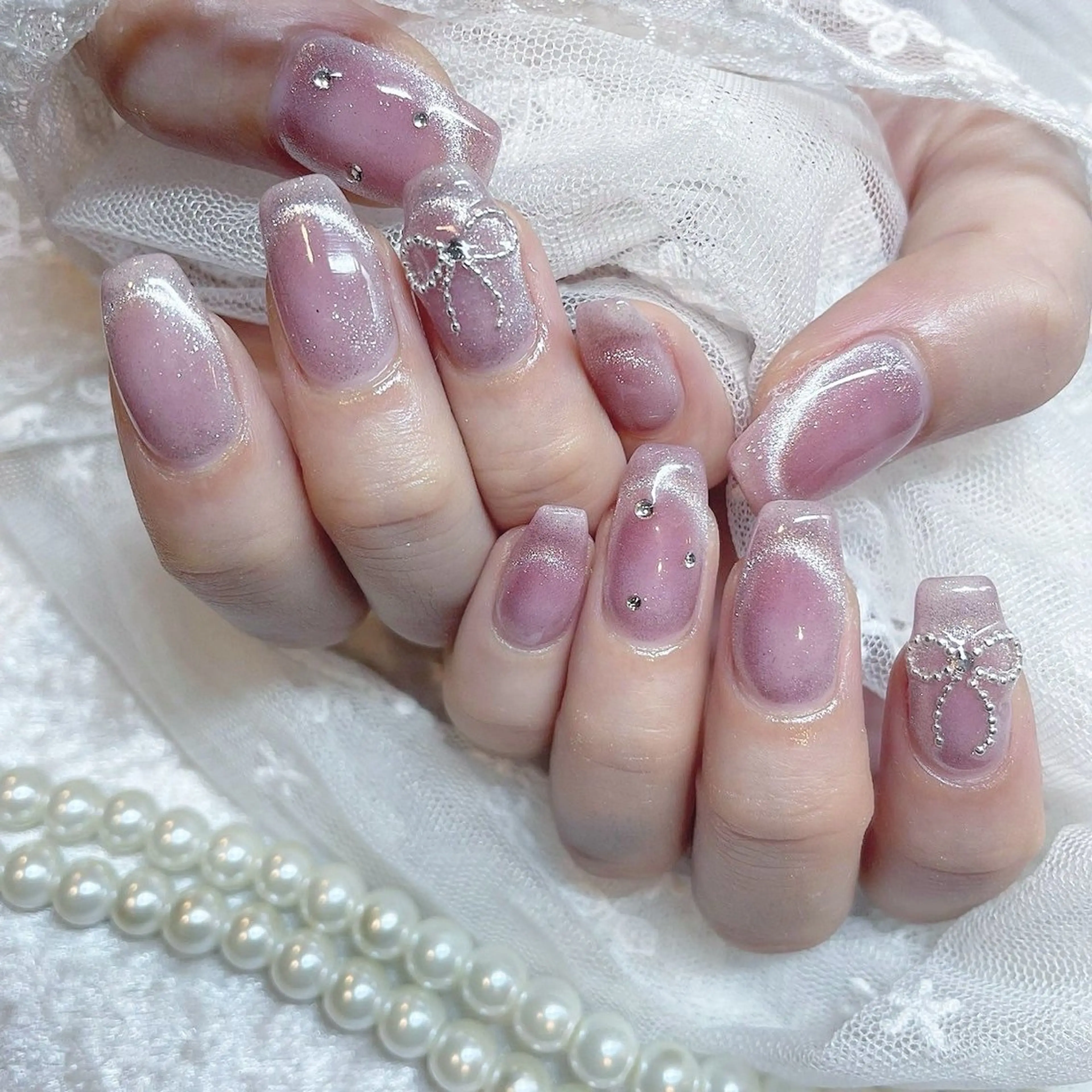 ネイル フレンチネイル ジェルネイル 韓国ネイル マグネットネイル マグネットフレンチ ハンドネイル fiore nail 🦋のネイルデザイン