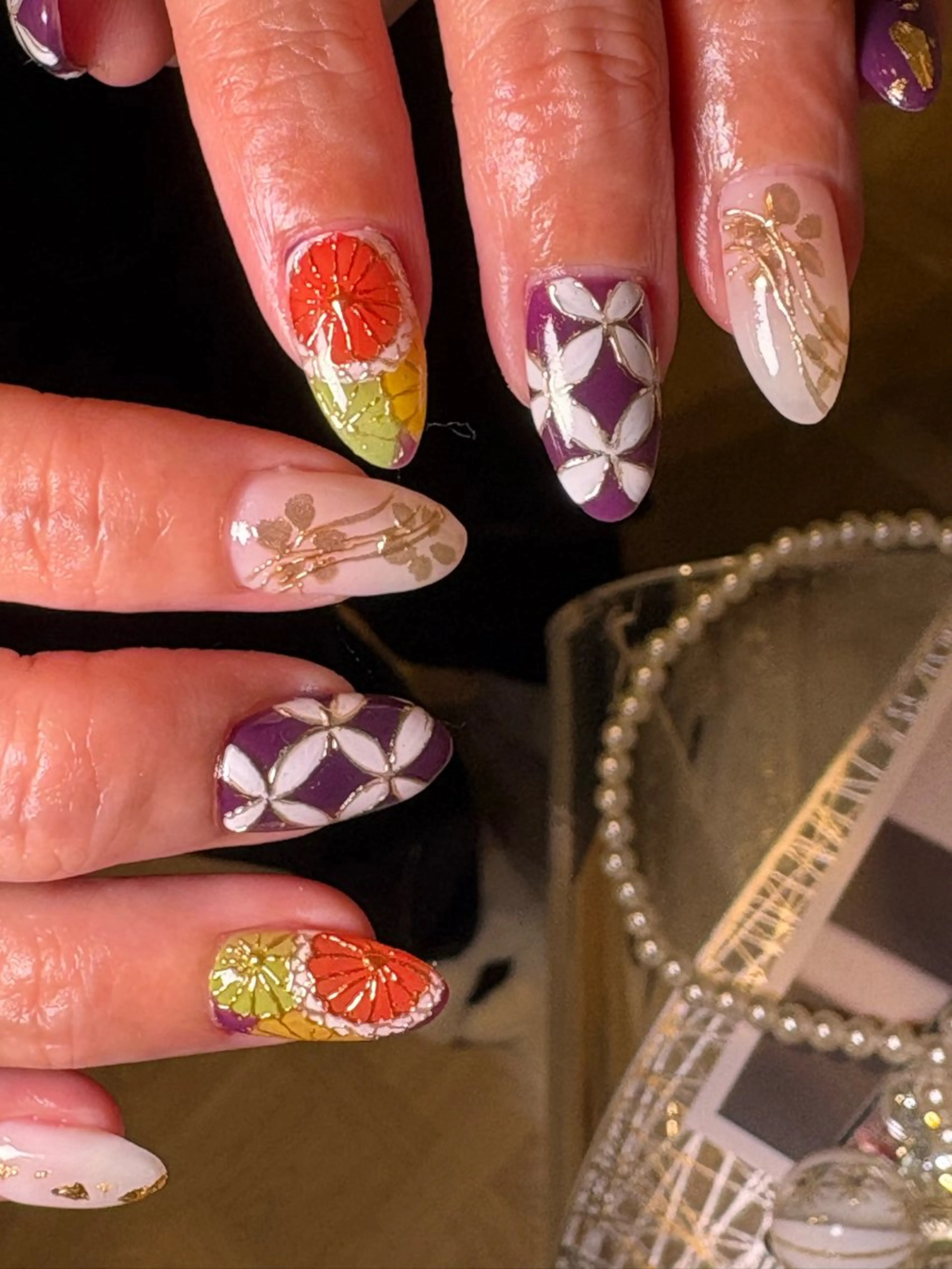 ネイル アートネイル ハンドネイル .8 HAREのネイルデザイン