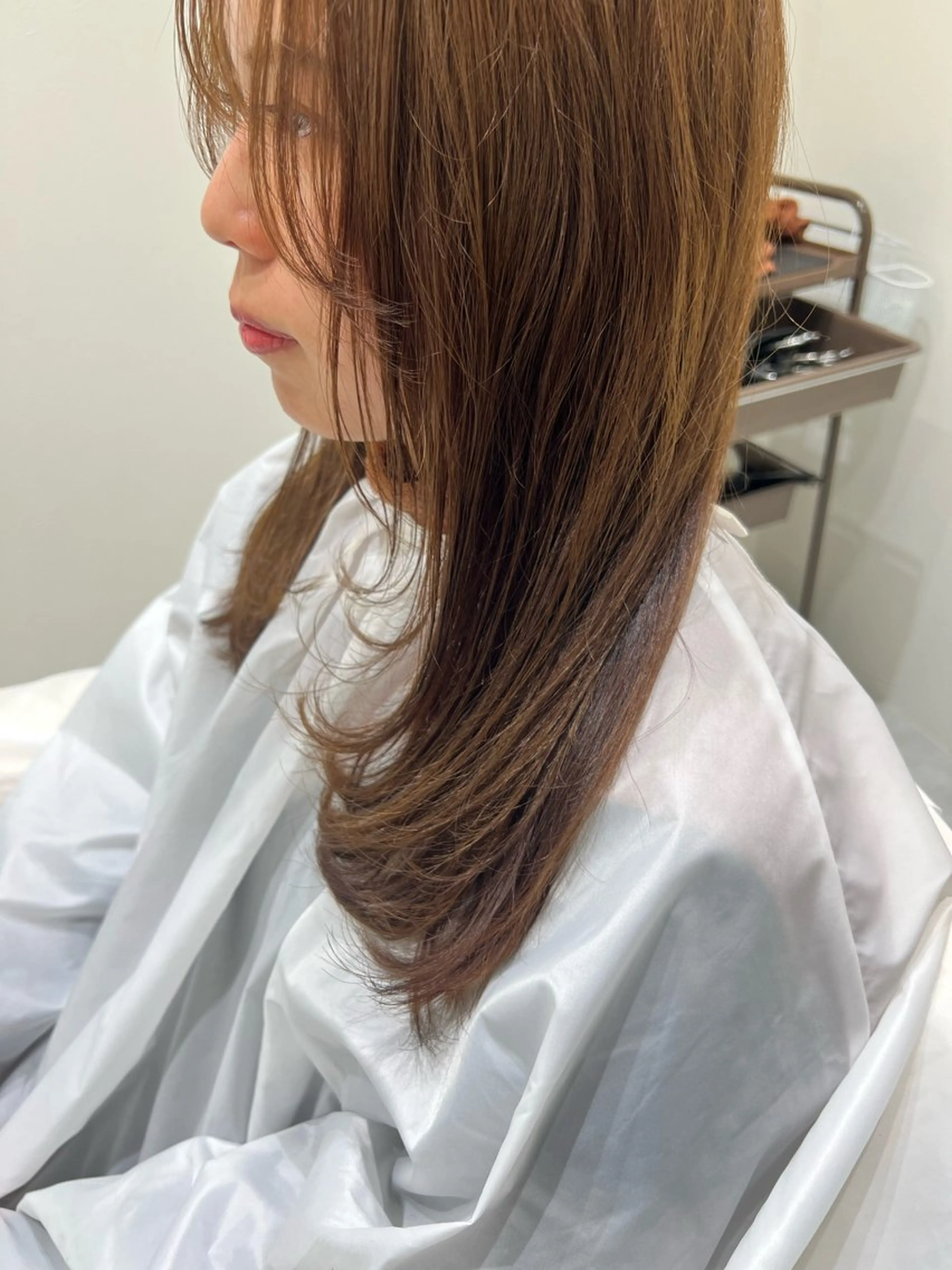 セミロング カット ヘアカラー トリートメント 島袋 太樹のヘアスタイル