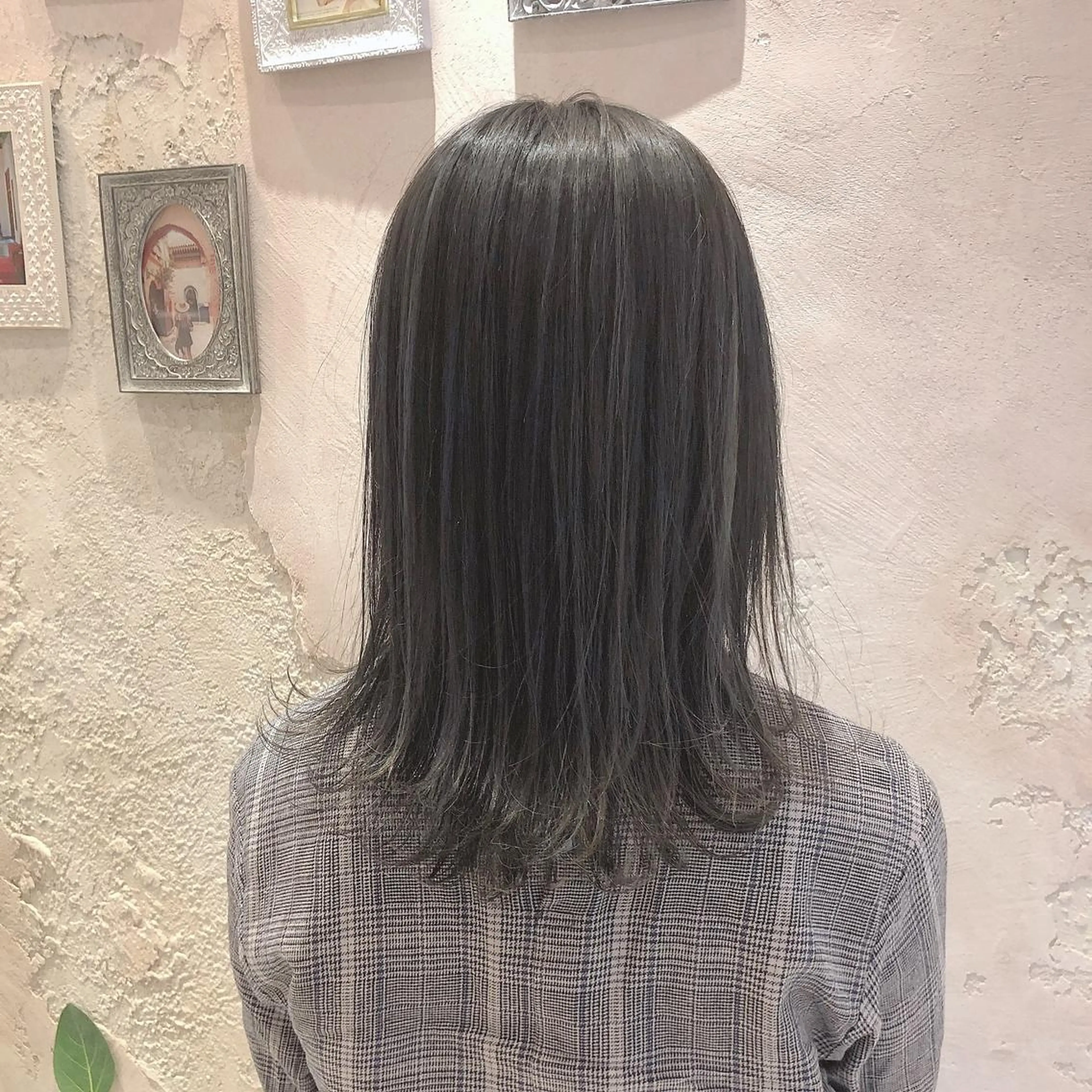 ミディアム カラー レイヤーカット/ 顔周り 五島巨幹のヘアスタイル