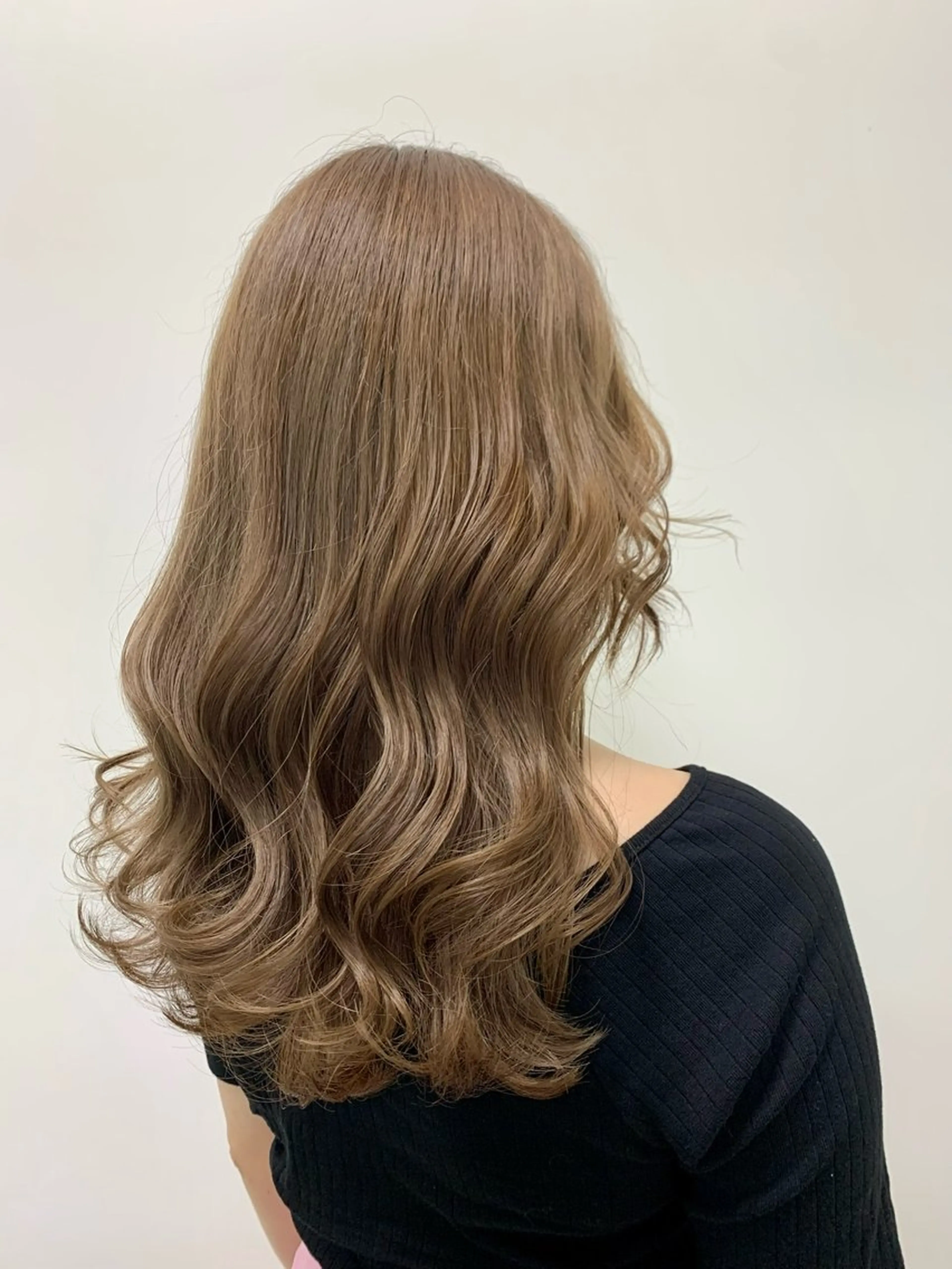 ロング カラー 新宿/小顔レイヤー/ 顔まわり/西慶太朗のヘアスタイル