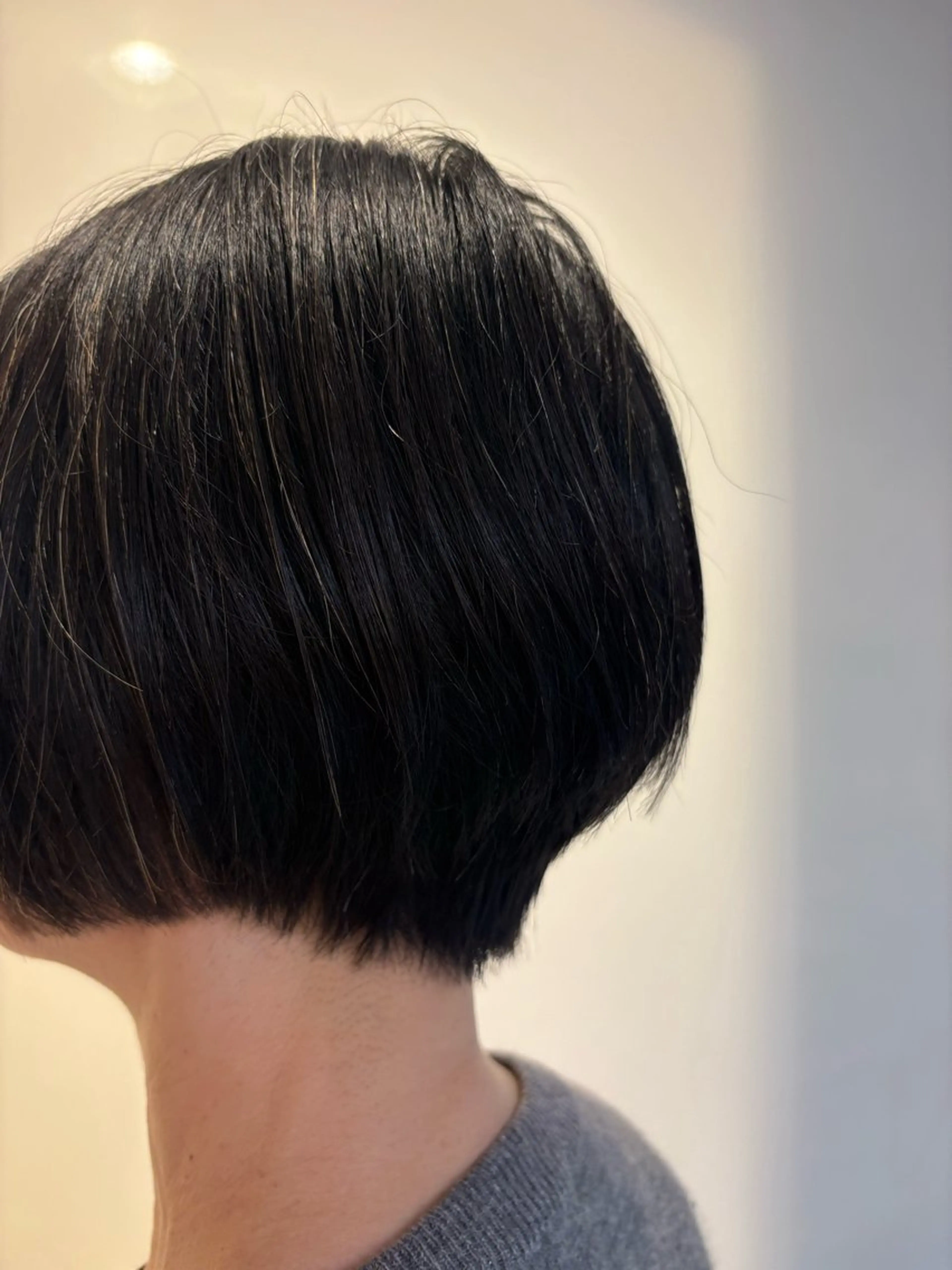 ショート ボブ/刈り上げ/ ショート越智葵葉🍃のヘアスタイル