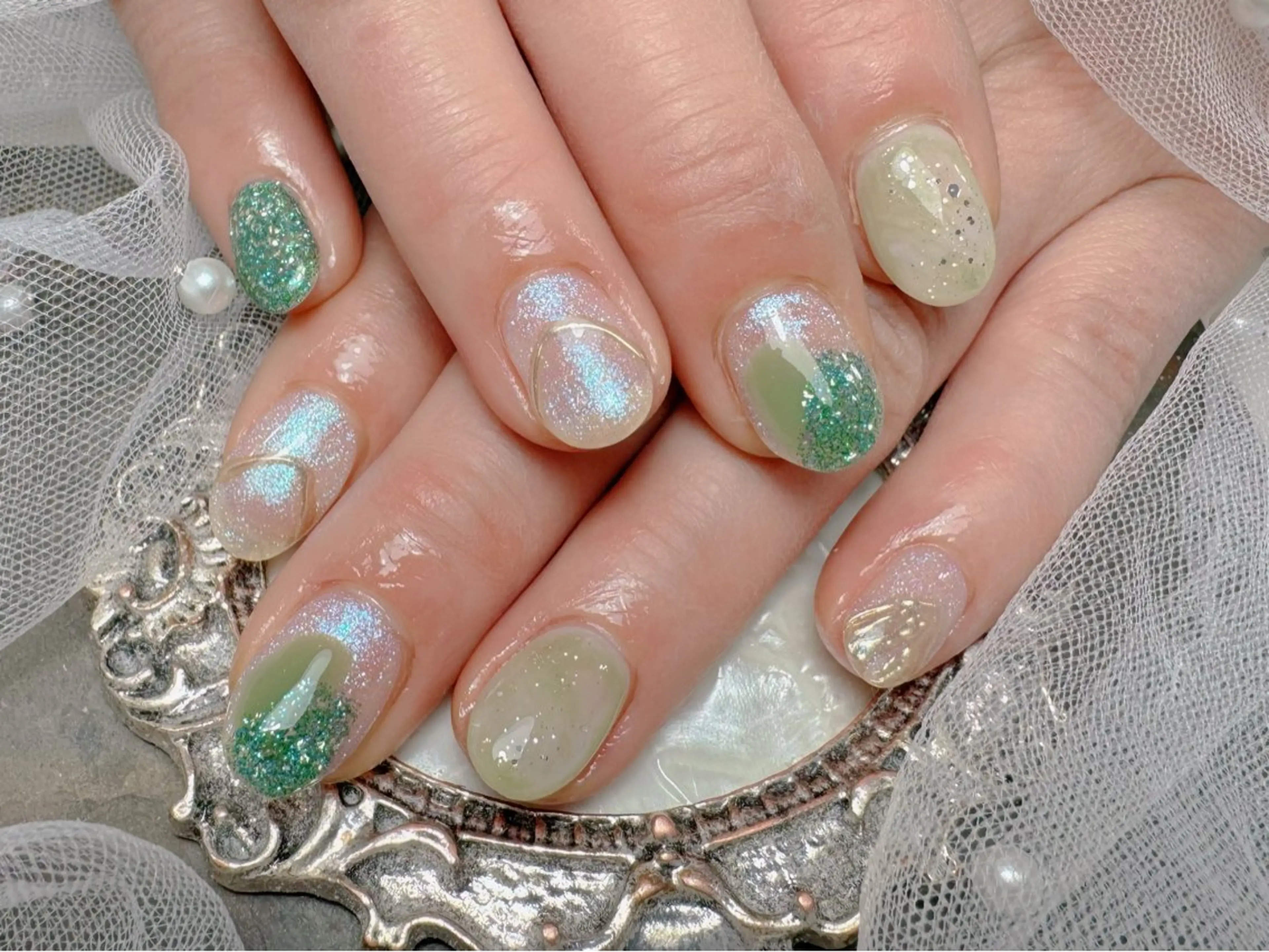 ネイル ハンドネイル マジックミラー所属・マジック ミラーのネイルデザイン