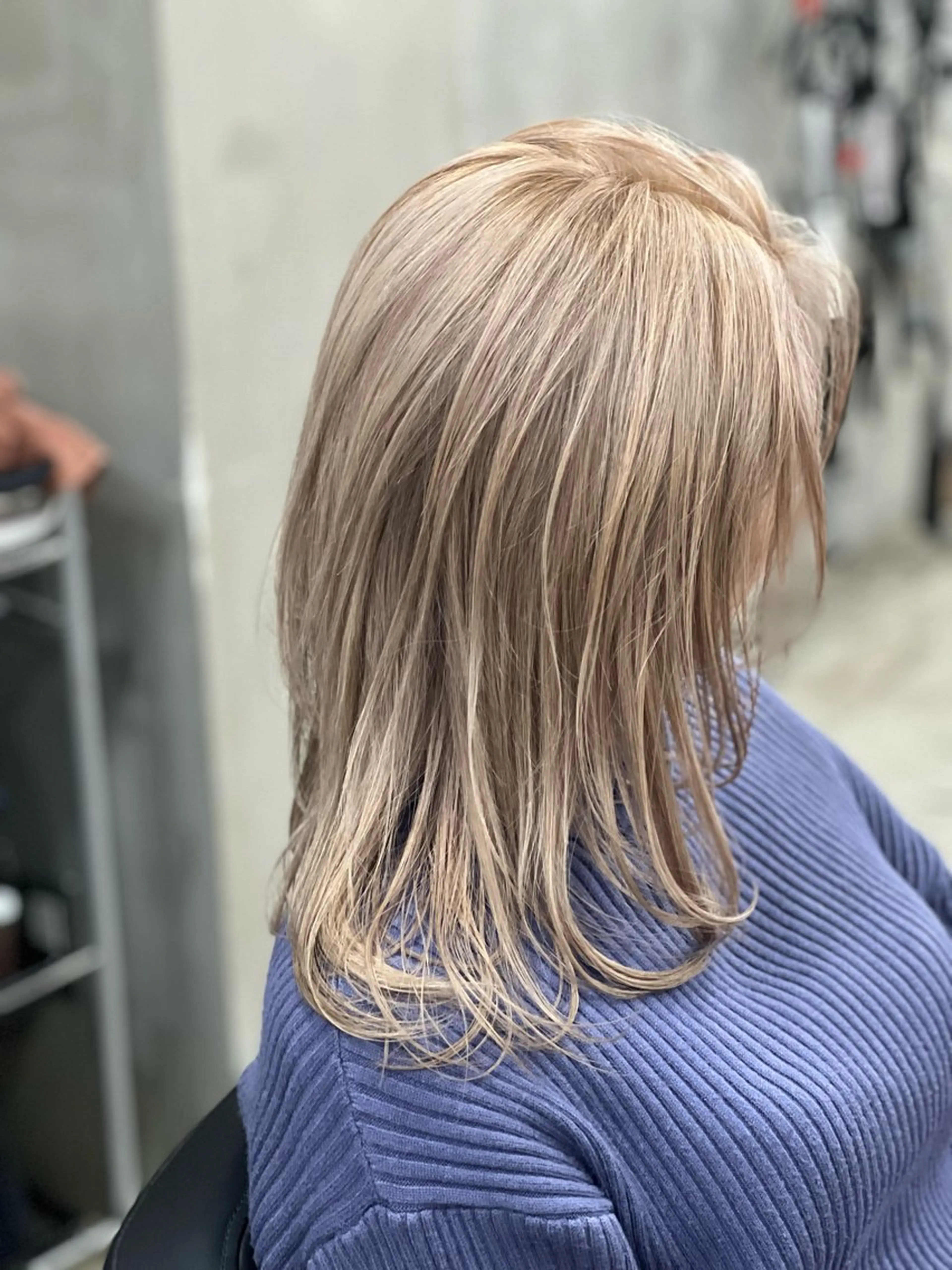 カラー ベージュカラー ブロンド ブロンドベージュ 木下 旬起のヘアスタイル