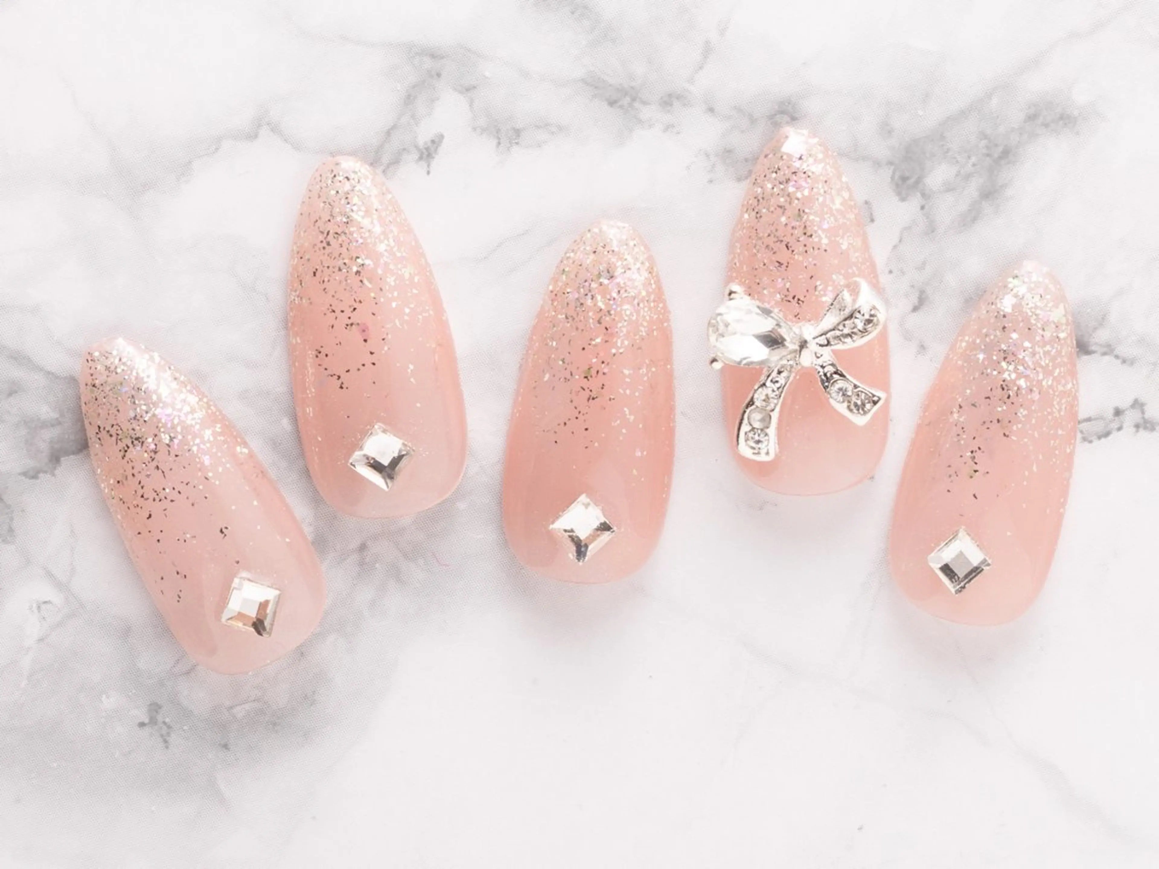 ネイル A KIのネイルデザイン