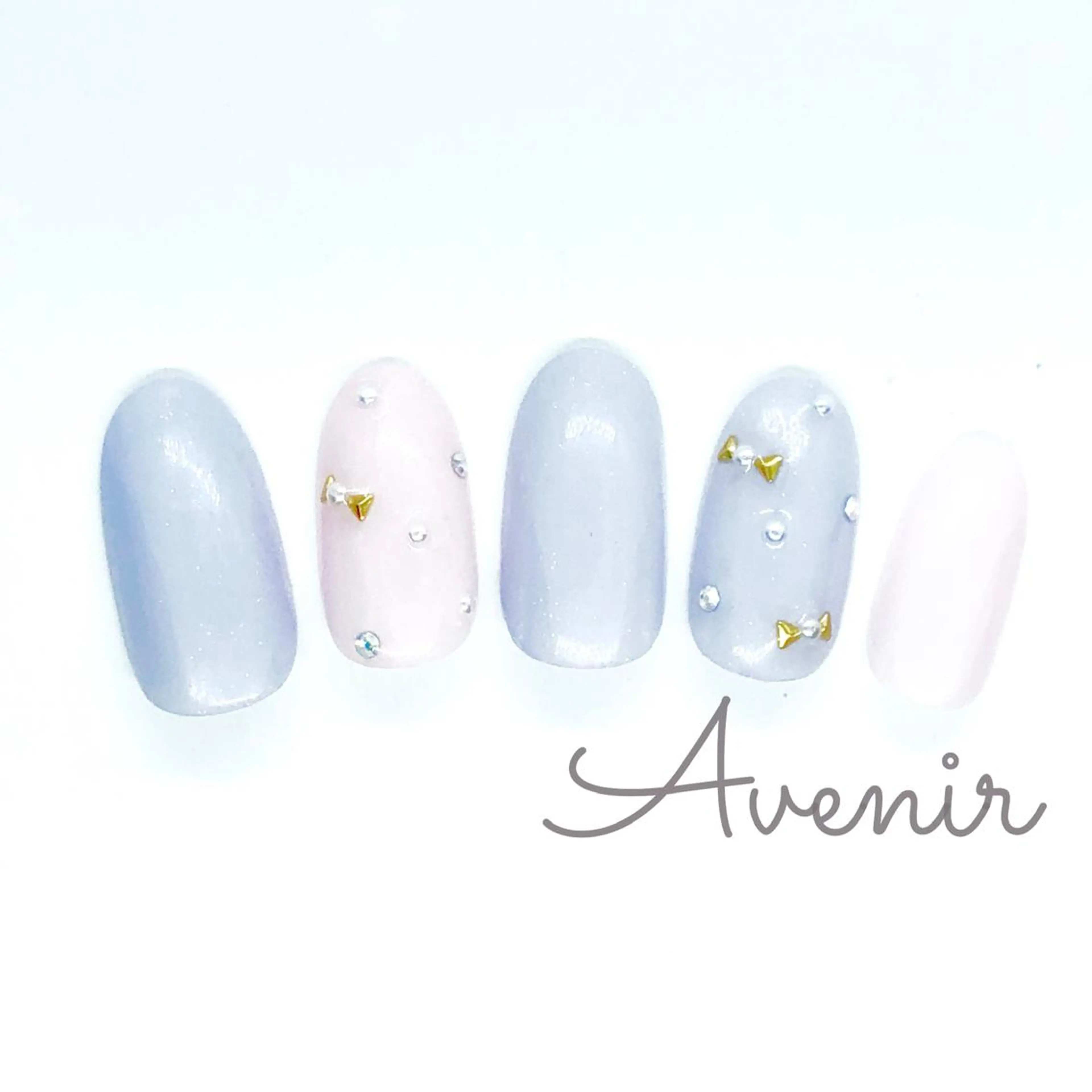 ネイル Avenir 表参道 nail&eye予約のネイルデザイン