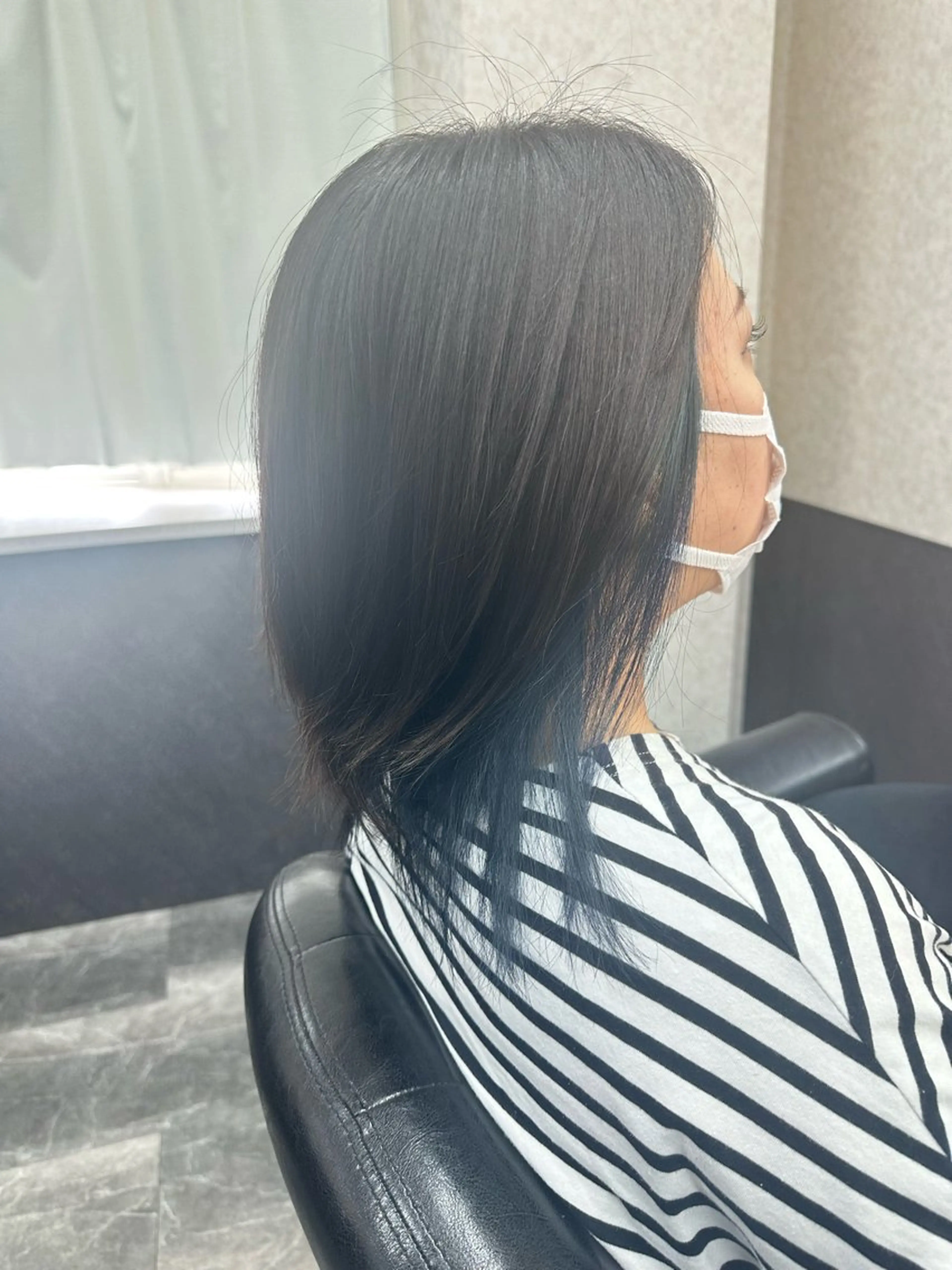 ミディアム ミディアムレイヤー レイヤーカット エンゼルス美容室斉間 圭司のヘアスタイル