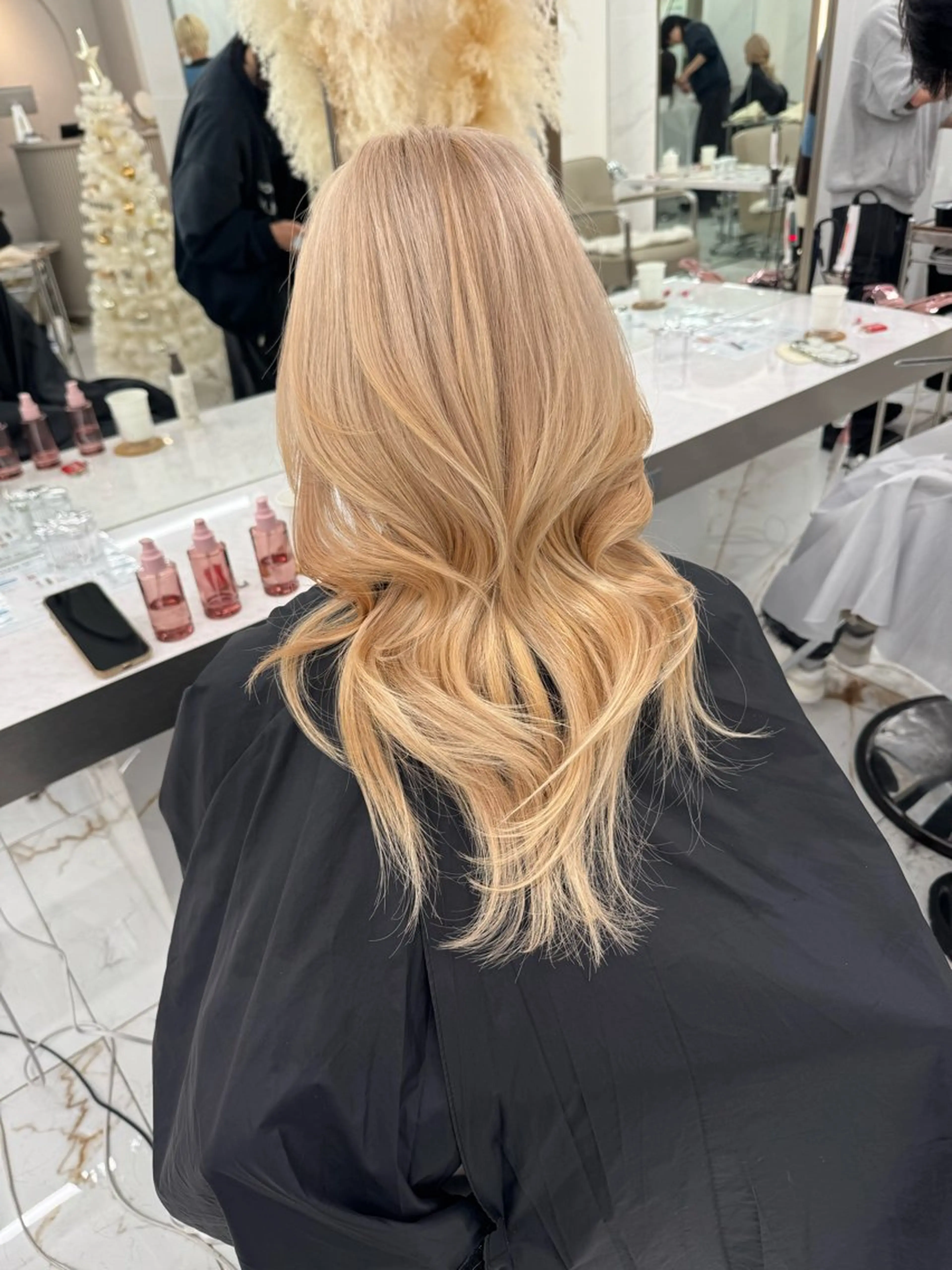 セミロング カラー カット ヘアカラー ヘアセット kiti Sakae所属・栄美容師/kiti /ボブ/ケントのヘアスタイル