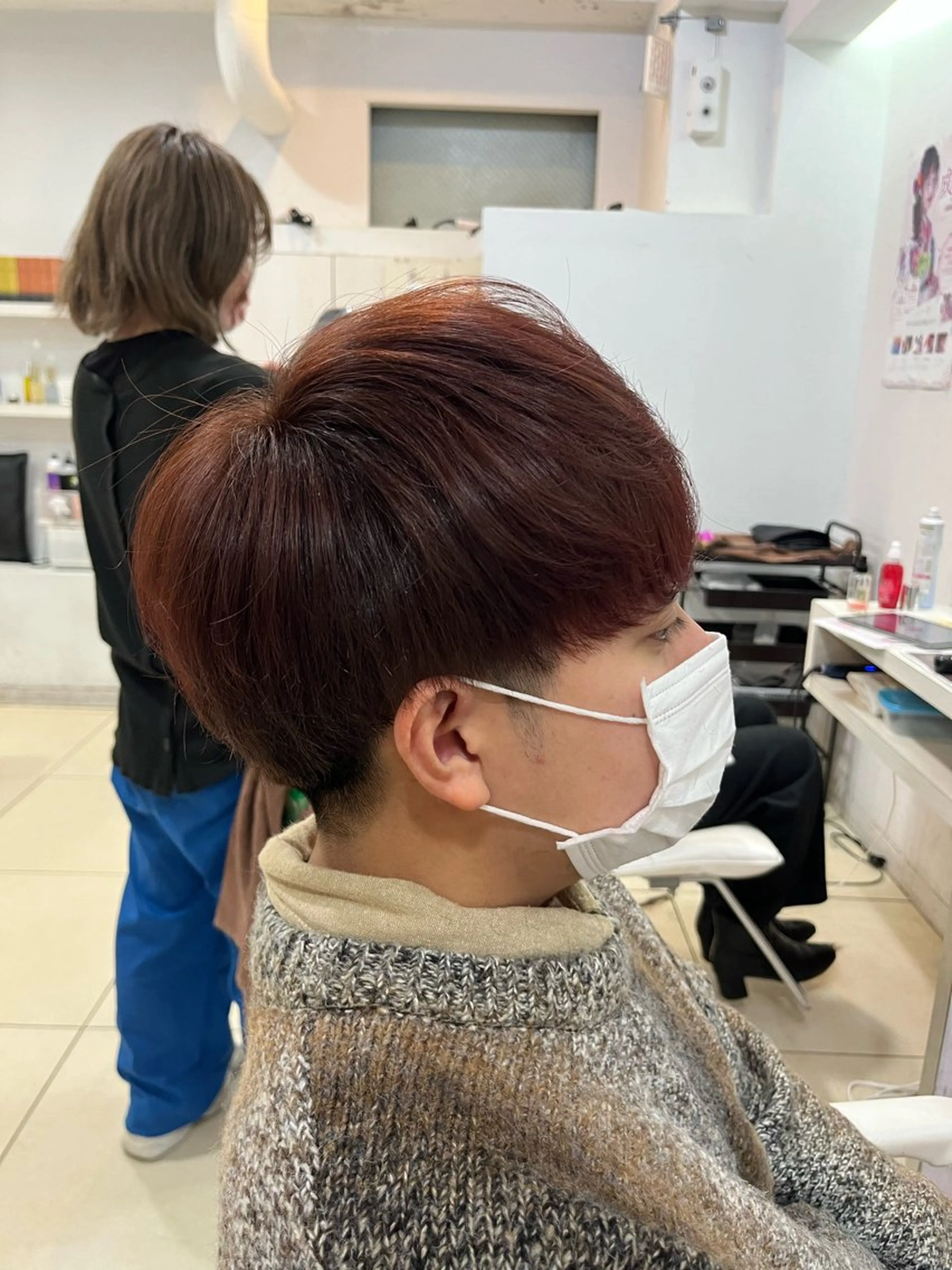 ショート カラー メンズ ブラウンカラー レッドカラー レッドブラウン 髪質改善 カット ヘアカラー 韓国メンズヘア/ 毛流れヘア　須田龍世のヘアスタイル