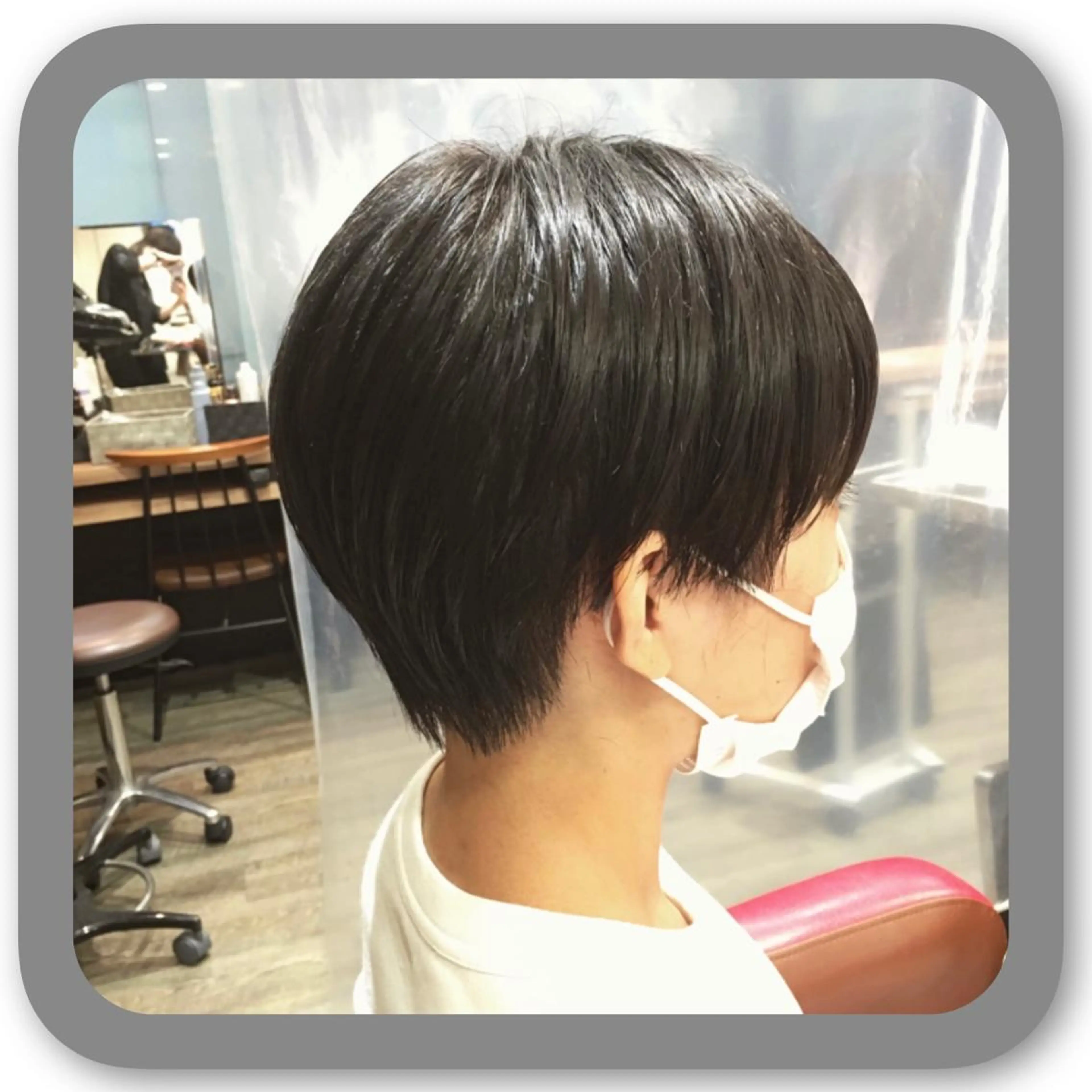 ショート アッシュ ボブ 髪質改善 レイヤーカット ショートヘア カット ショート〜ミディアム 喜多司のヘアスタイル