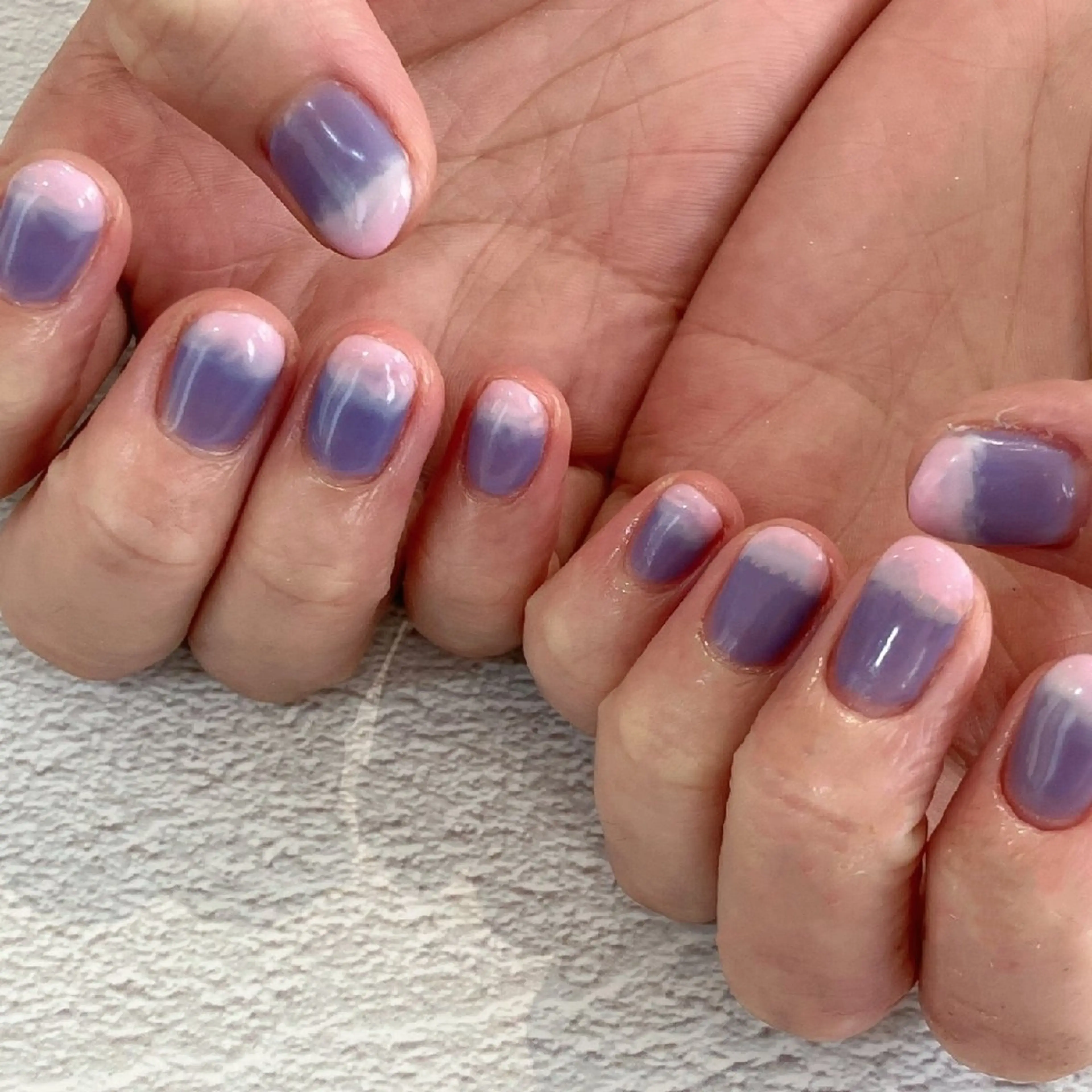 ネイル グラデーション ニュアンスネイル ハンドネイル felicita fumi🩷のネイルデザイン