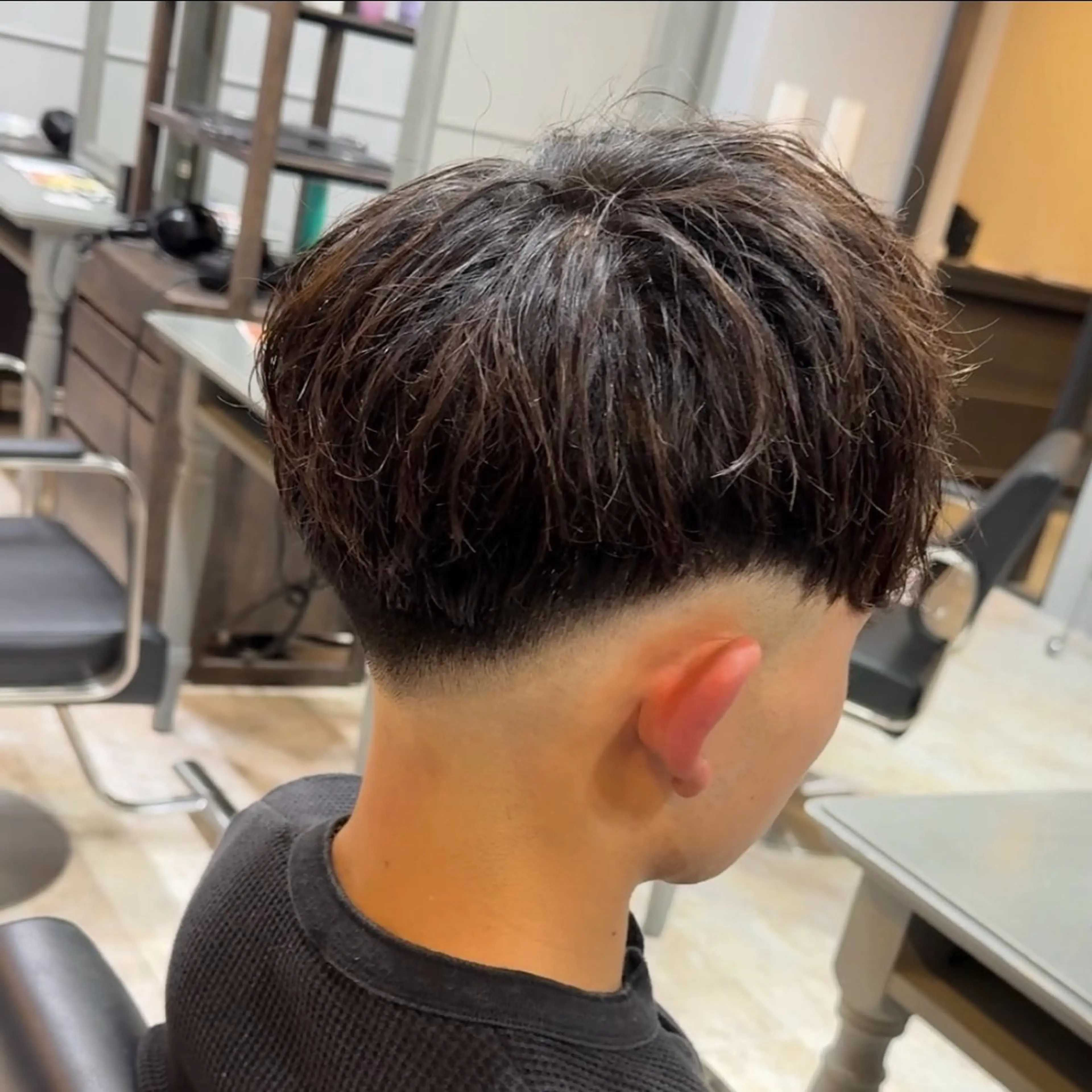 パーマ メンズ フェードカット スペインカール ABEY LEVRAI所属・Miyabi.💋 ABEYLEVRAIのヘアスタイル