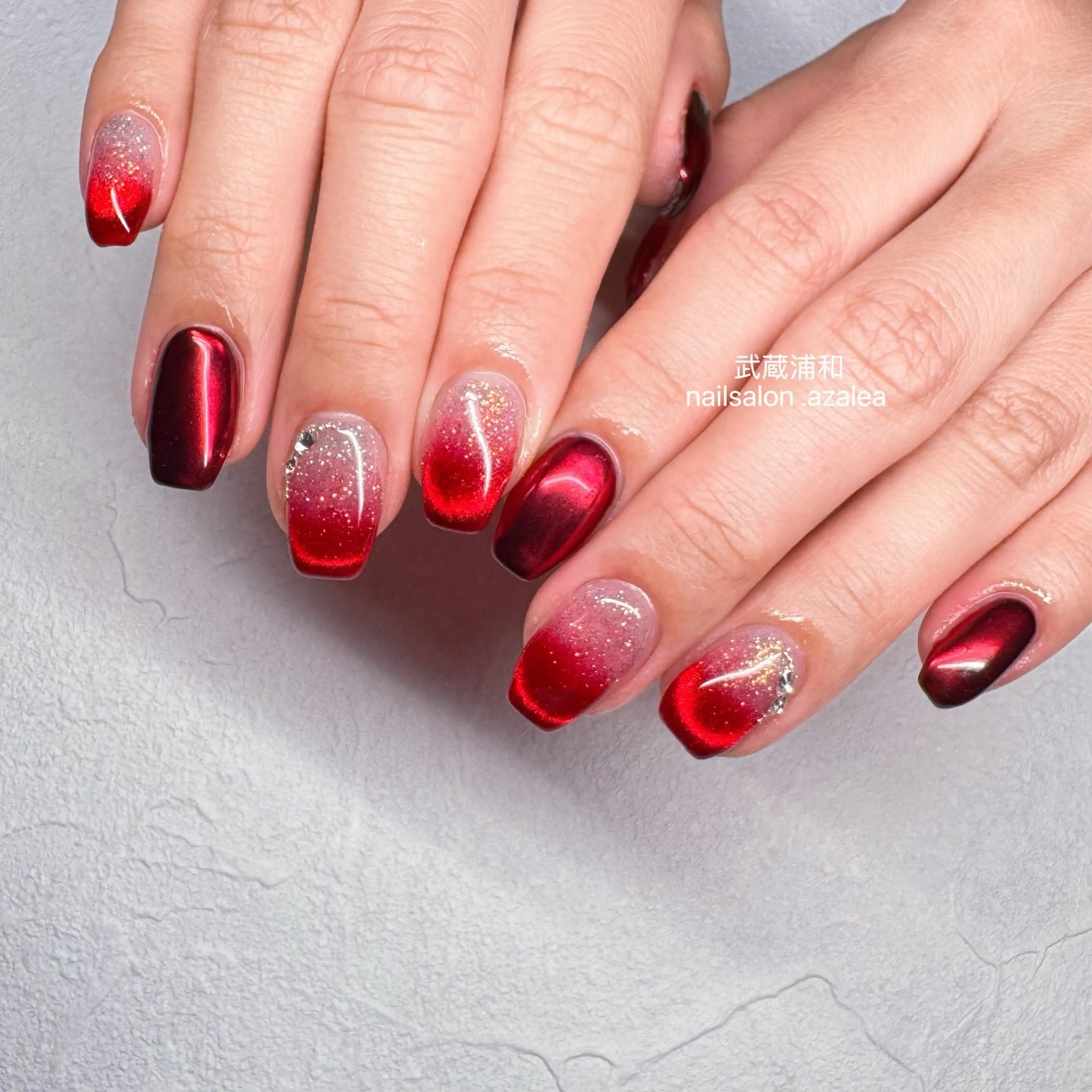 ネイル ハンドネイル R inのネイルデザイン