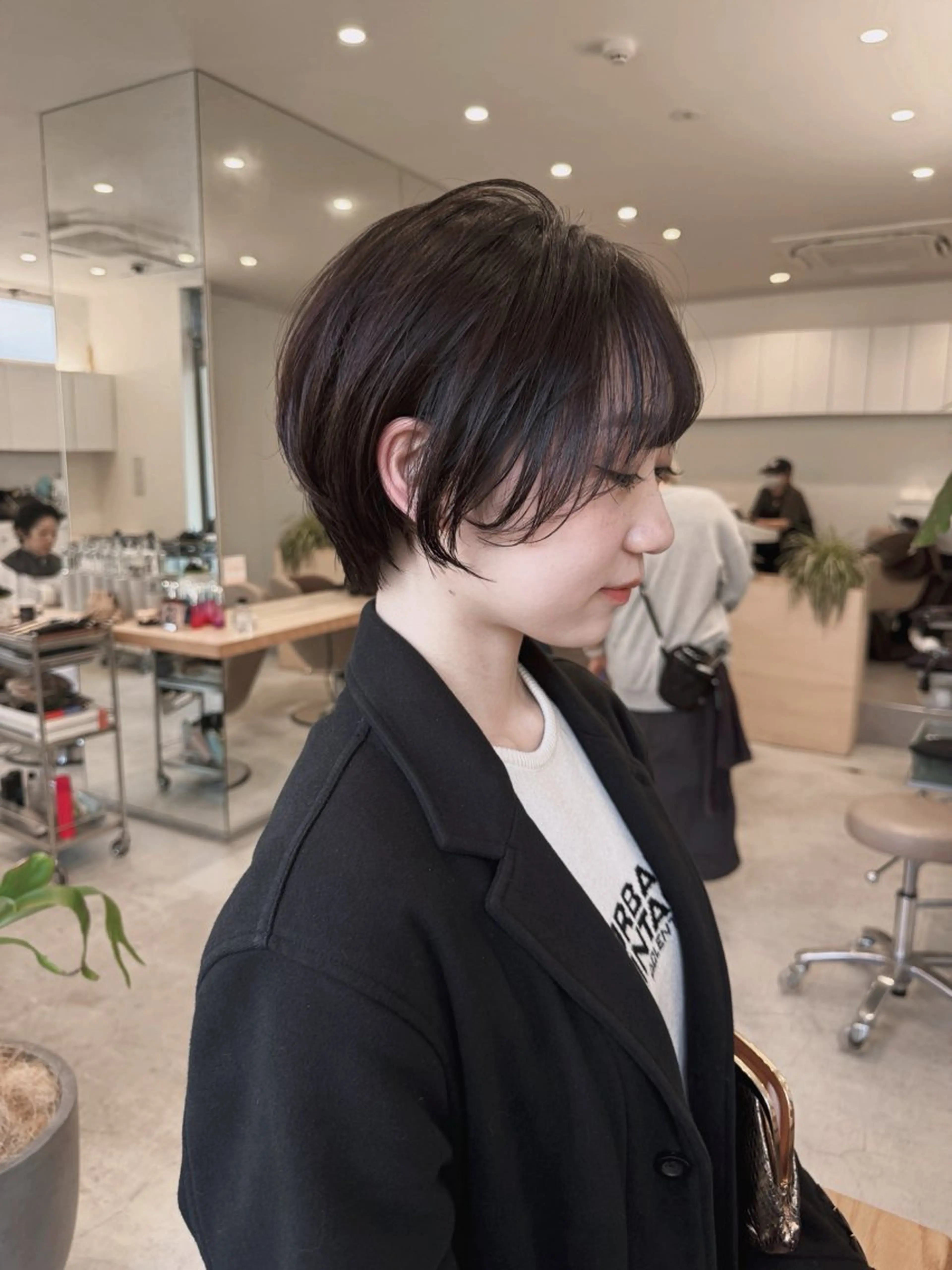 ショート 💛🤍U too e’s 鎌倉🧸のヘアスタイル