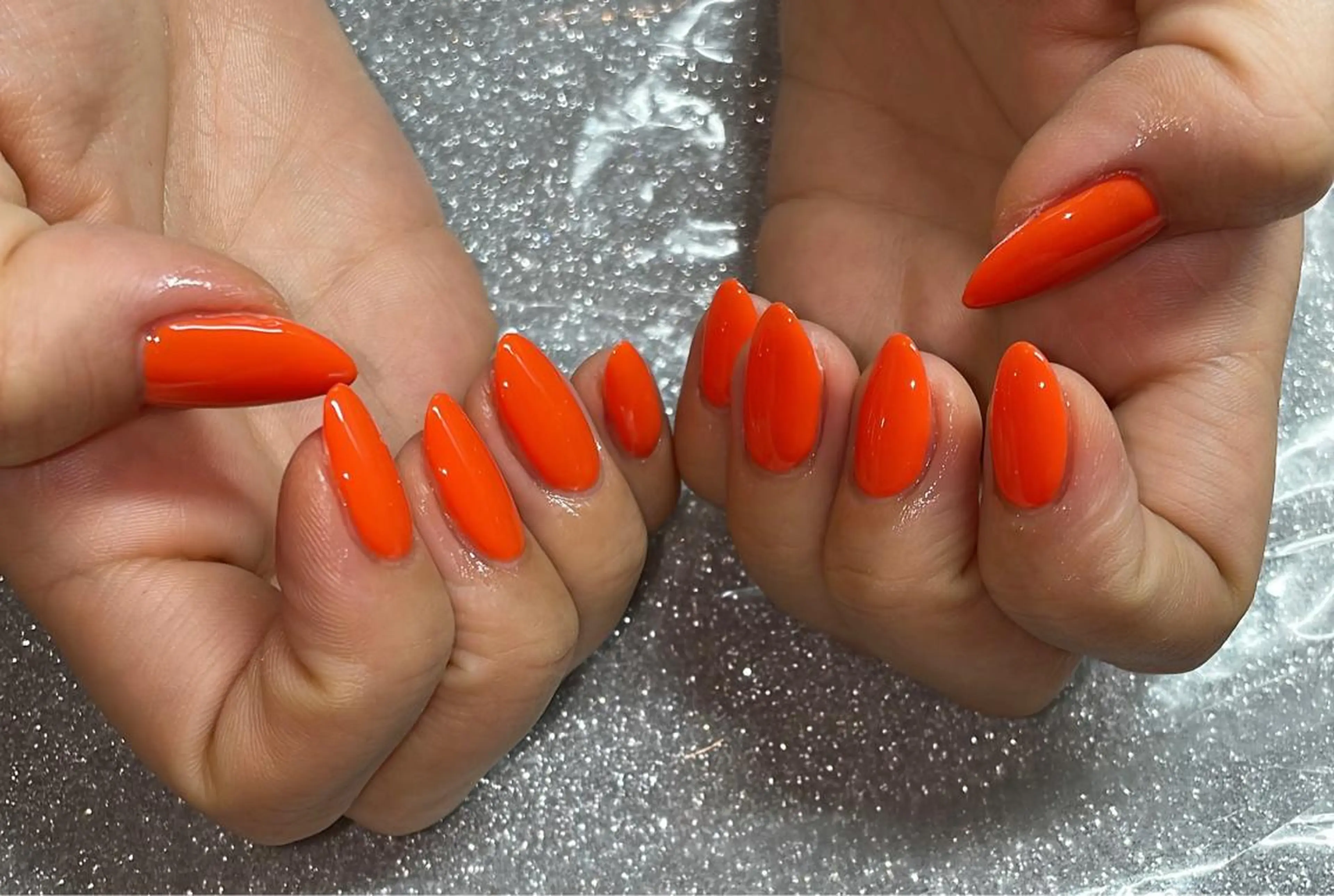 ネイル ハンドネイル VIERU 🌈🎀💖のネイルデザイン