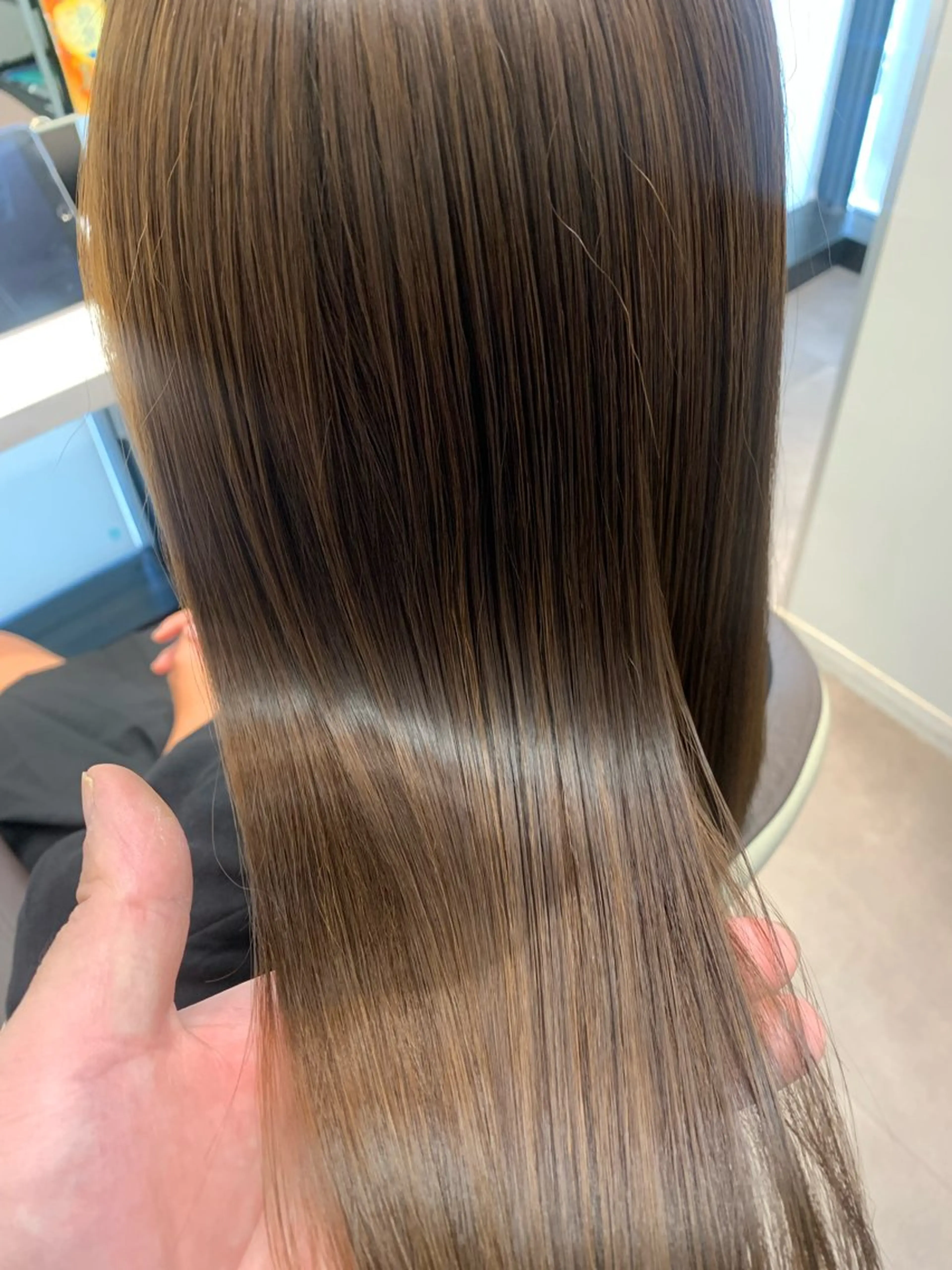 セミロング トリートメント 松田 啓志のヘアスタイル