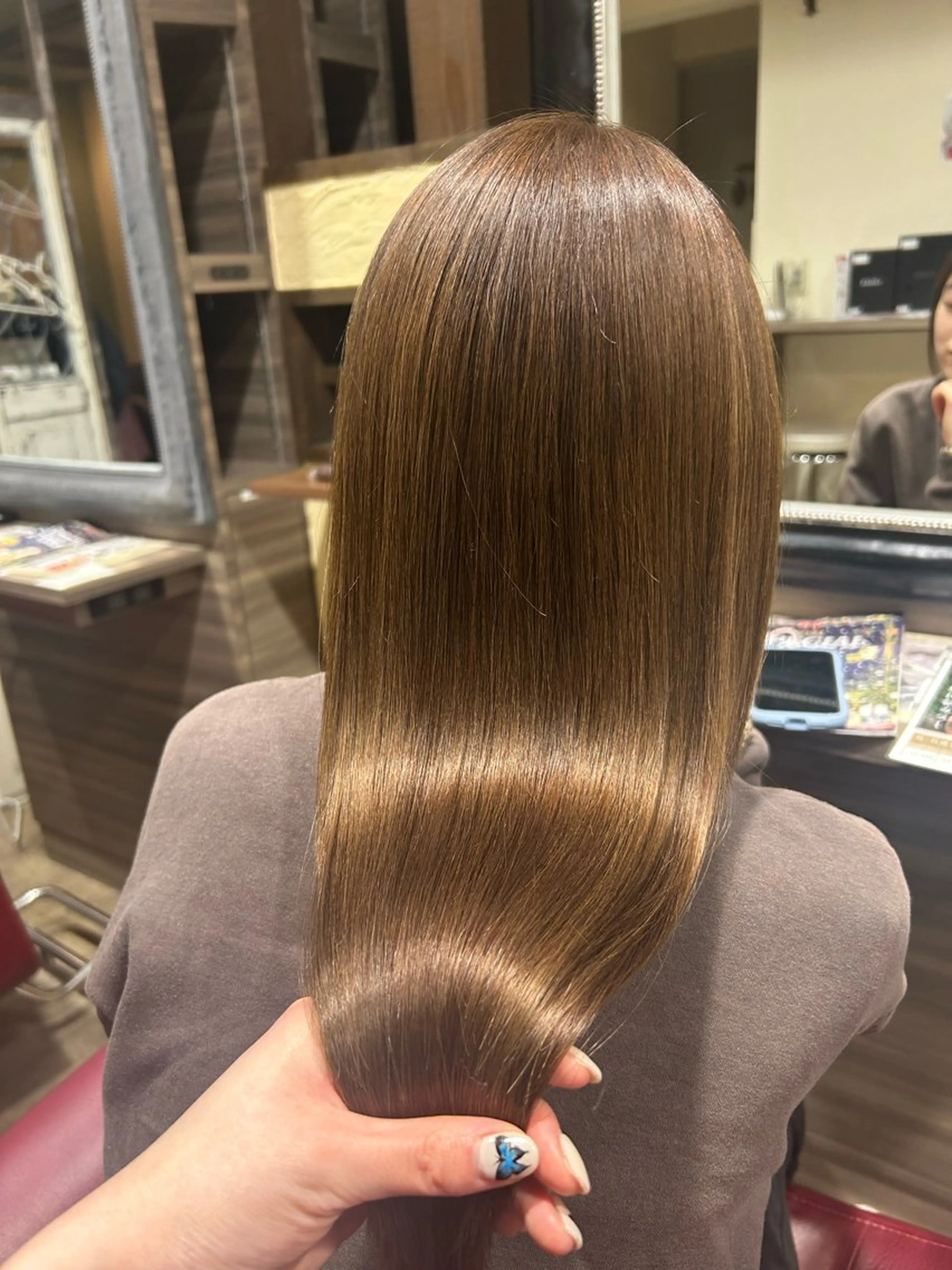 ロング 一宮　　透明感カラー 髪質改善　ヘッドスパのヘアスタイル