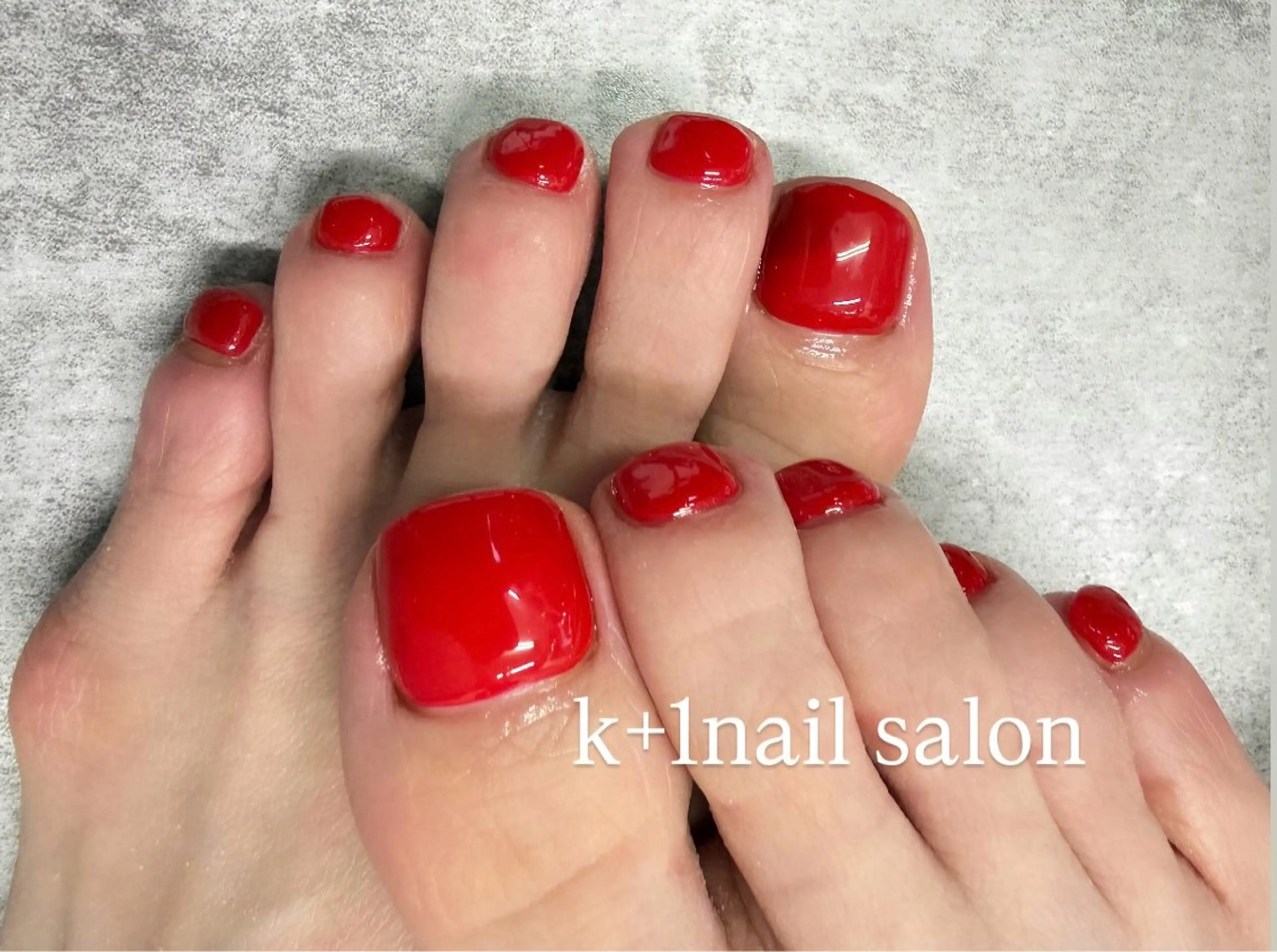 ネイル フットネイル ワンカラーネイル フットネイル k+1 nail salonのネイルデザイン