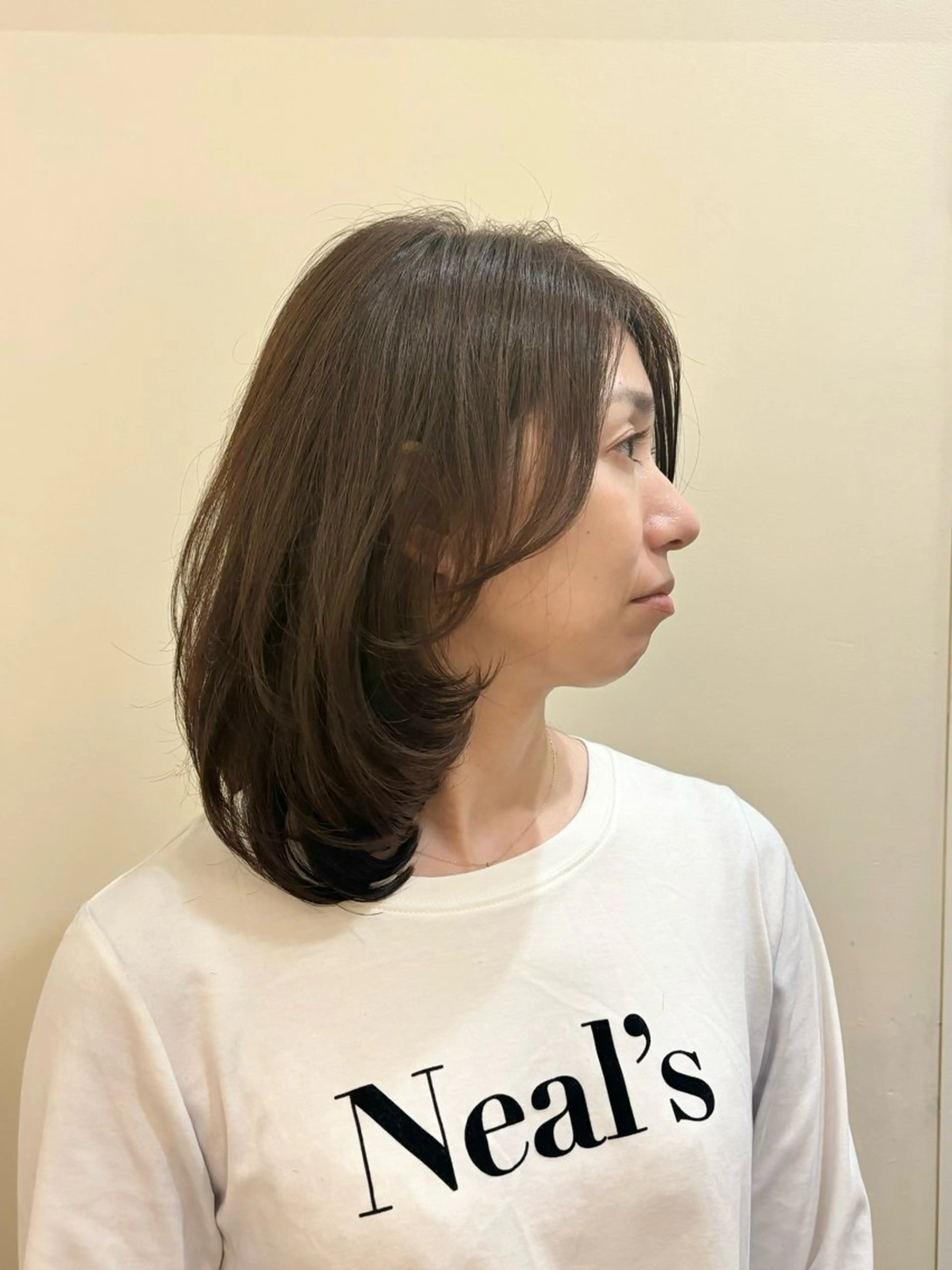 ミディアム カラー ベージュカラー 透明感カラー 顔周りカット CHICCA本八幡 平賀ひなたのヘアスタイル