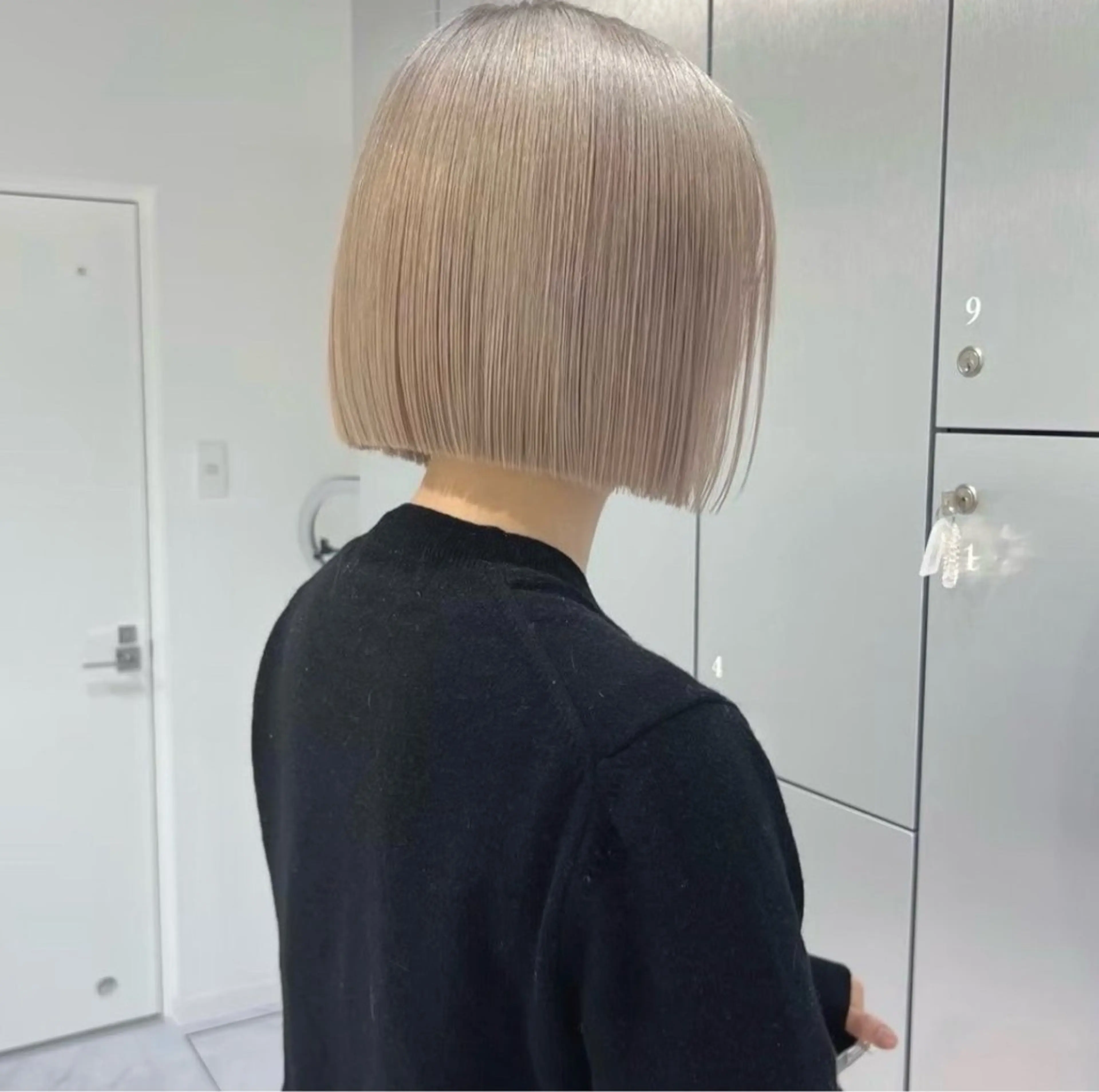 ショート ボブ 顔周りカット 小顔カット VIVIE 福岡天神店のヘアスタイル