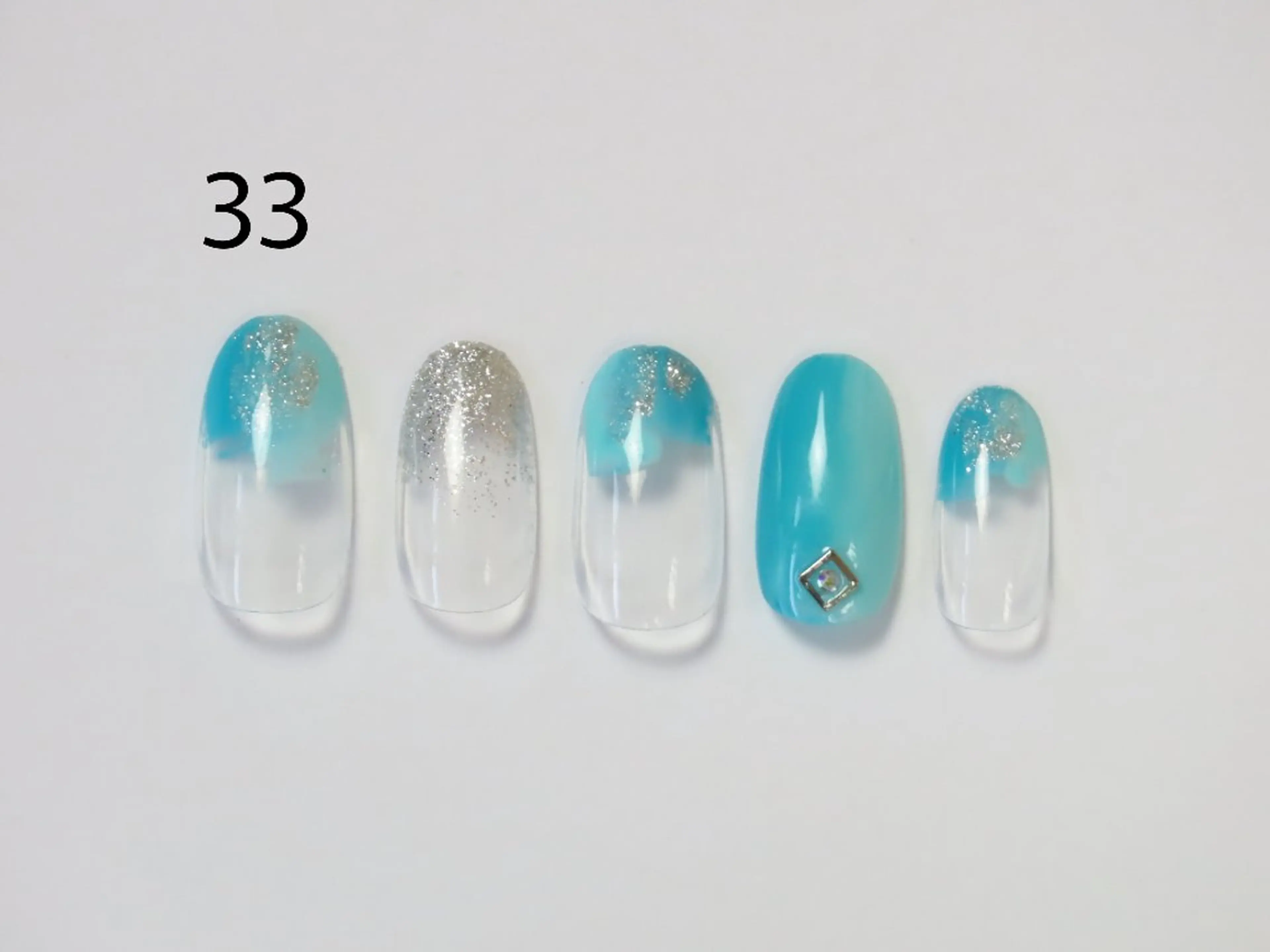 ネイル 韓国美容ジェルネイル専門店Maum新潟店所属・Maum 新潟店のマツエク・マツパデザイン