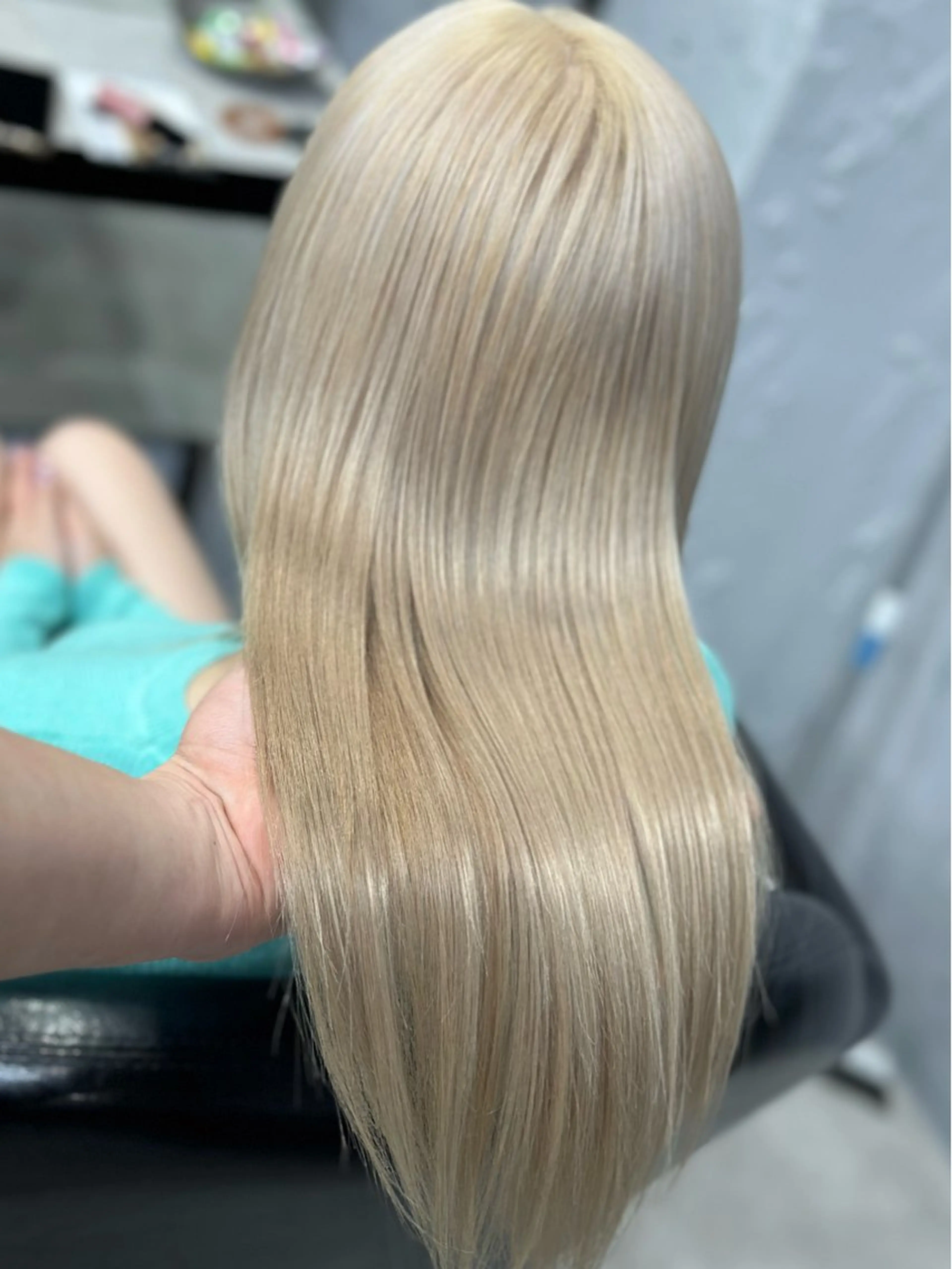 ロング カラー ブロンド ダブルカラー ホワイトブロンド ボブ ヘアカラー 🪡プルエクステ🪡 カラエク評価◎ユウゴのヘアスタイル