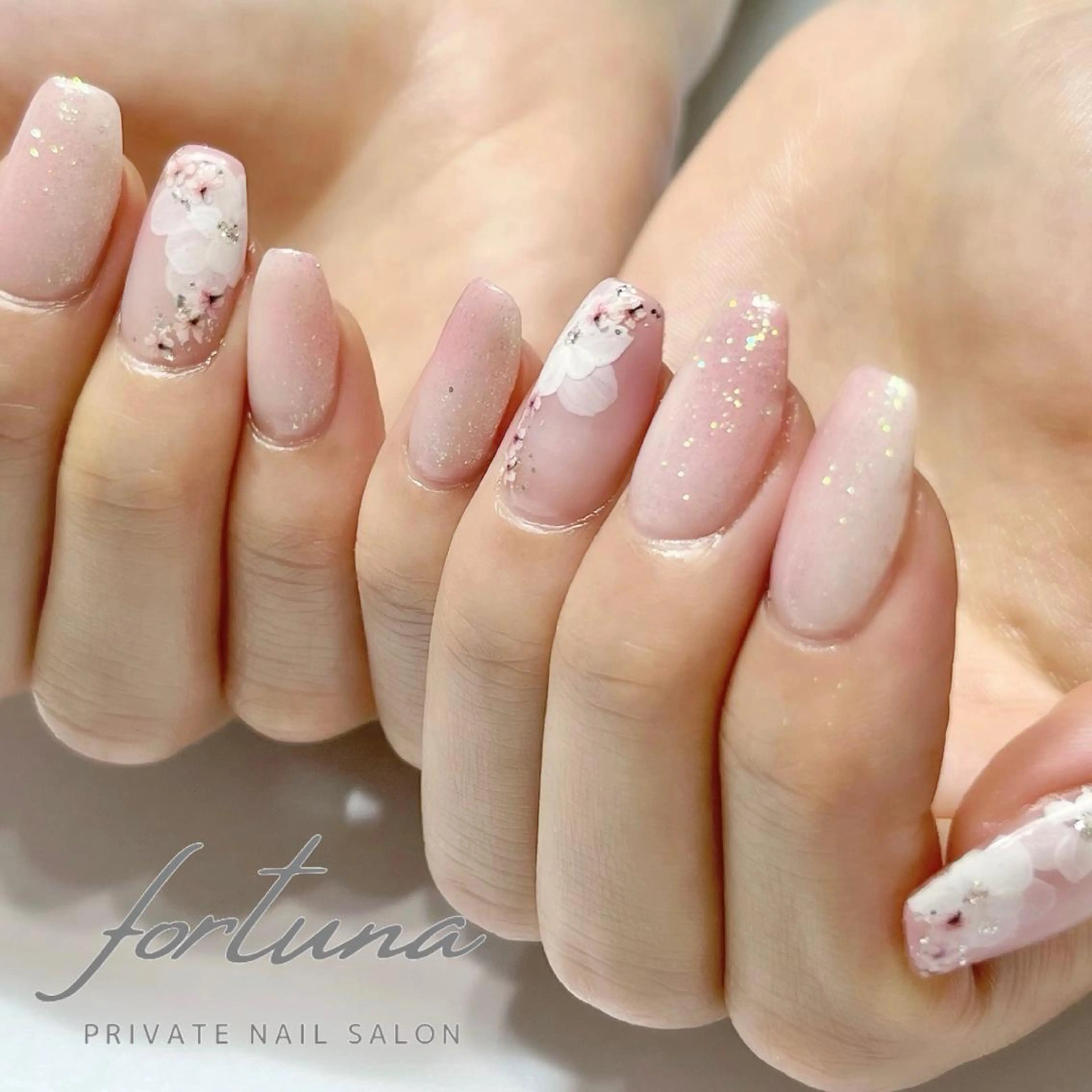 ネイル フラワーネイル ニュアンスネイル ブライダルネイル fortuna 武藤裕美のネイルデザイン