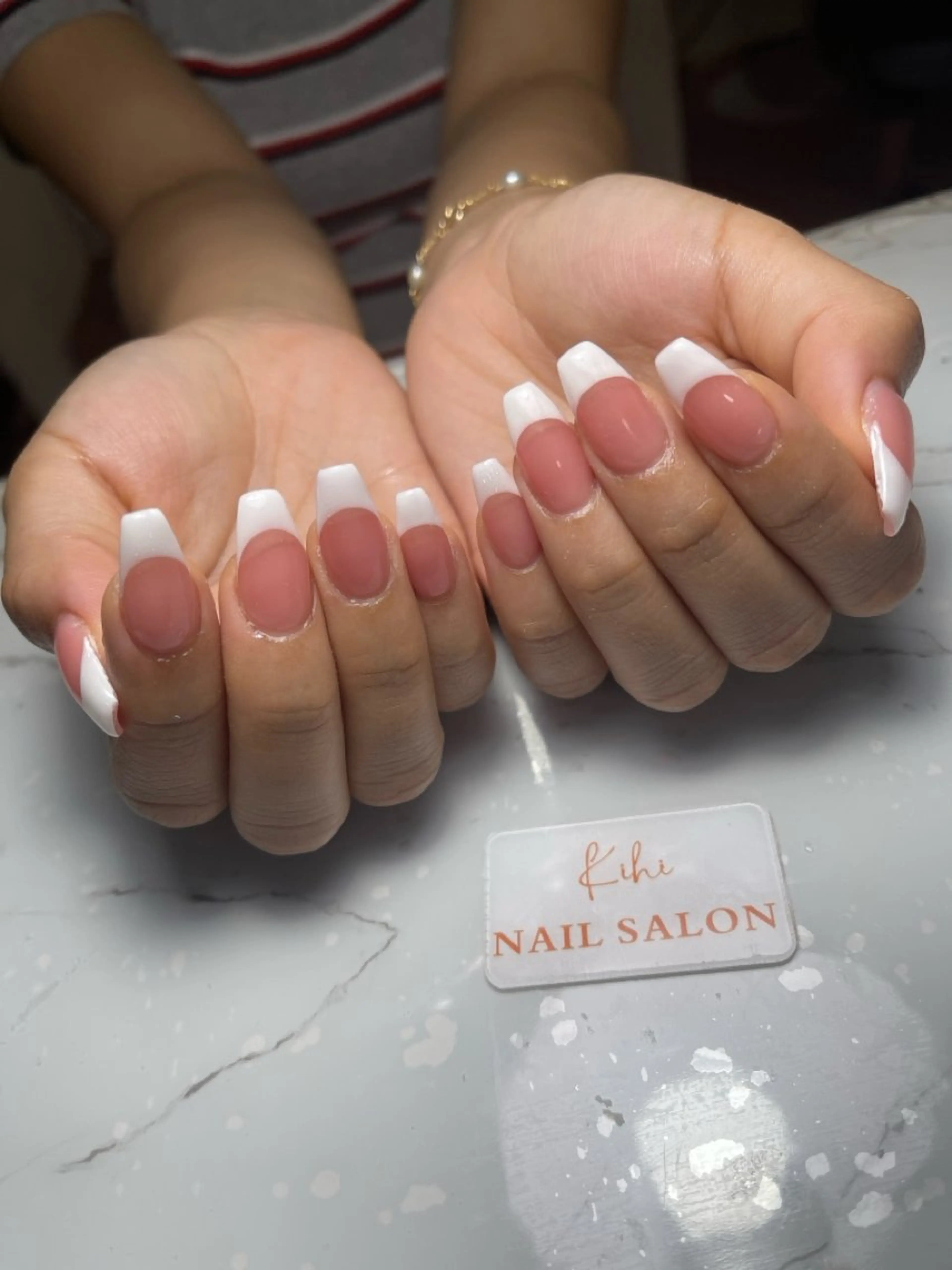 ネイル フレンチネイル スカルプネイル さくら💮💮 【オフ無料】のネイルデザイン