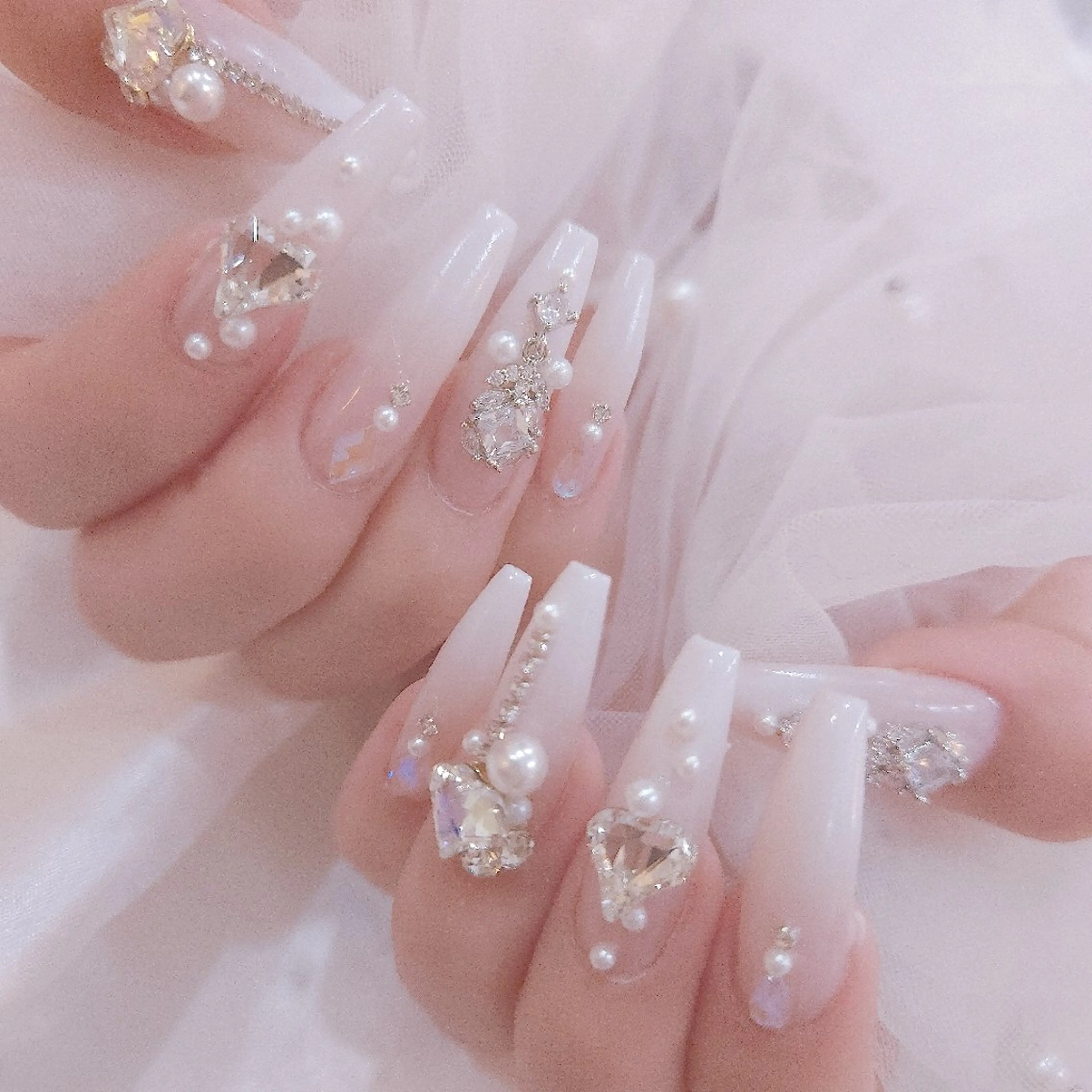 ネイル 梅田🦄中崎町🩵 u n o 0 1のネイルデザイン