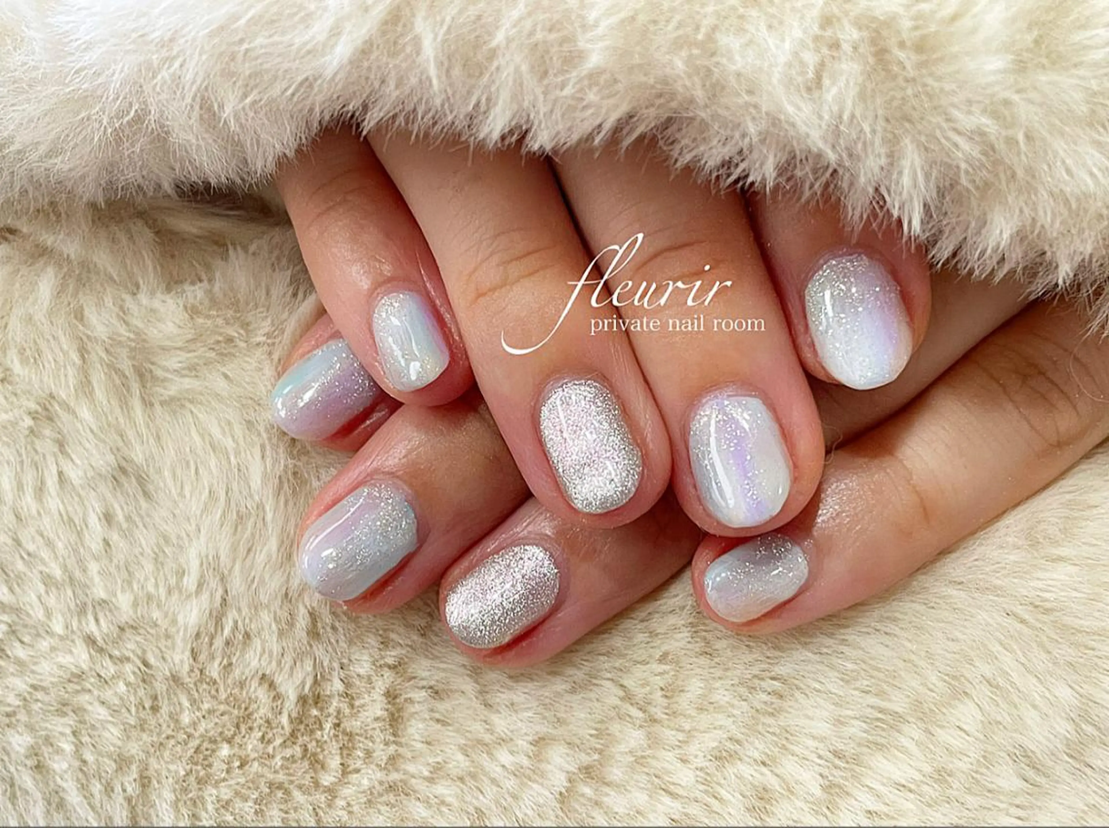 ネイル ラメ(グリッター) 水色 マグネットネイル シルバー ホワイト フルリール 【プライベートサロンのネイルデザイン
