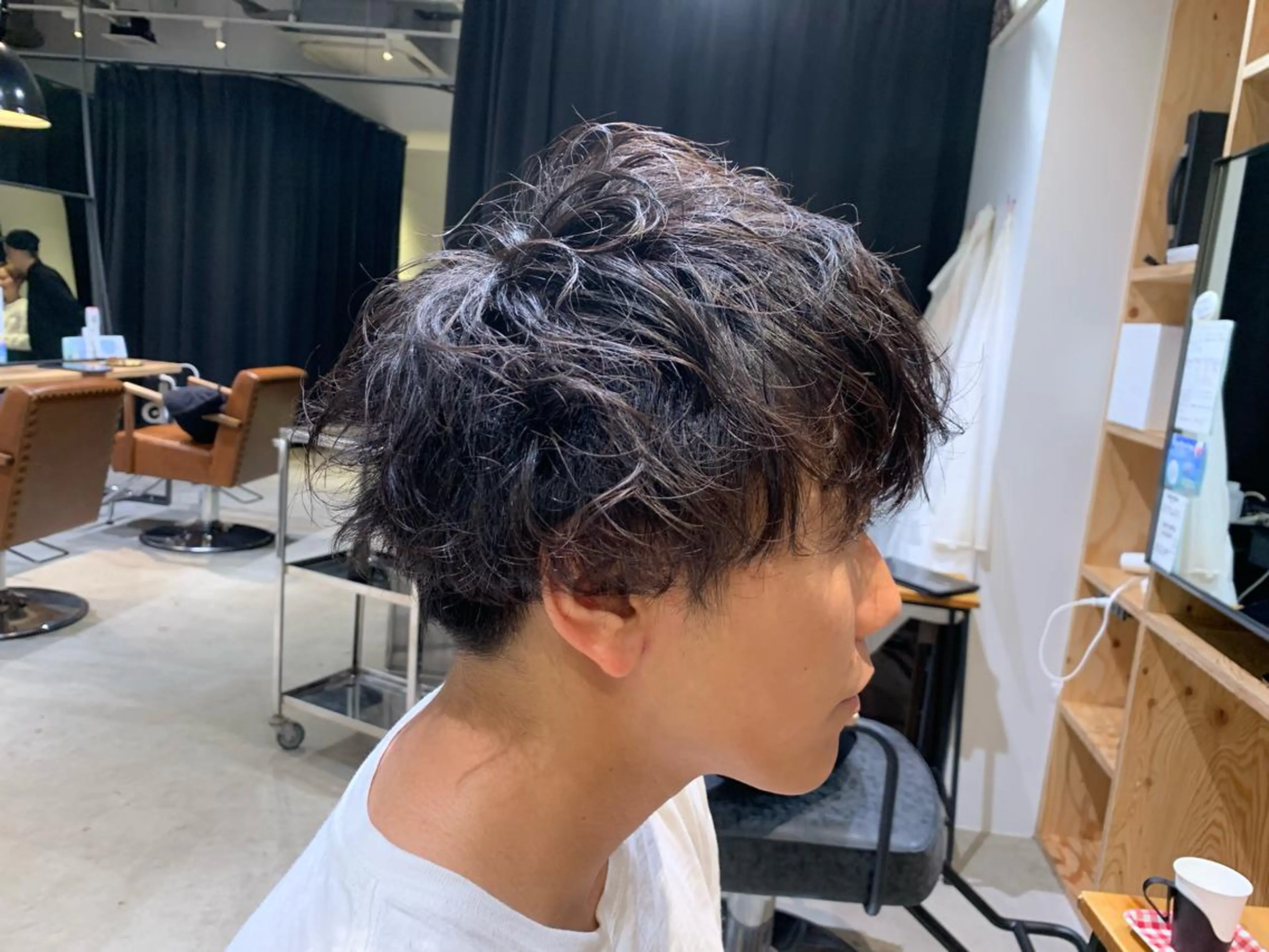 パーマ メンズ カット パーマ トリートメント ツイスパ・波巻き 🩵片平和香奈のヘアスタイル