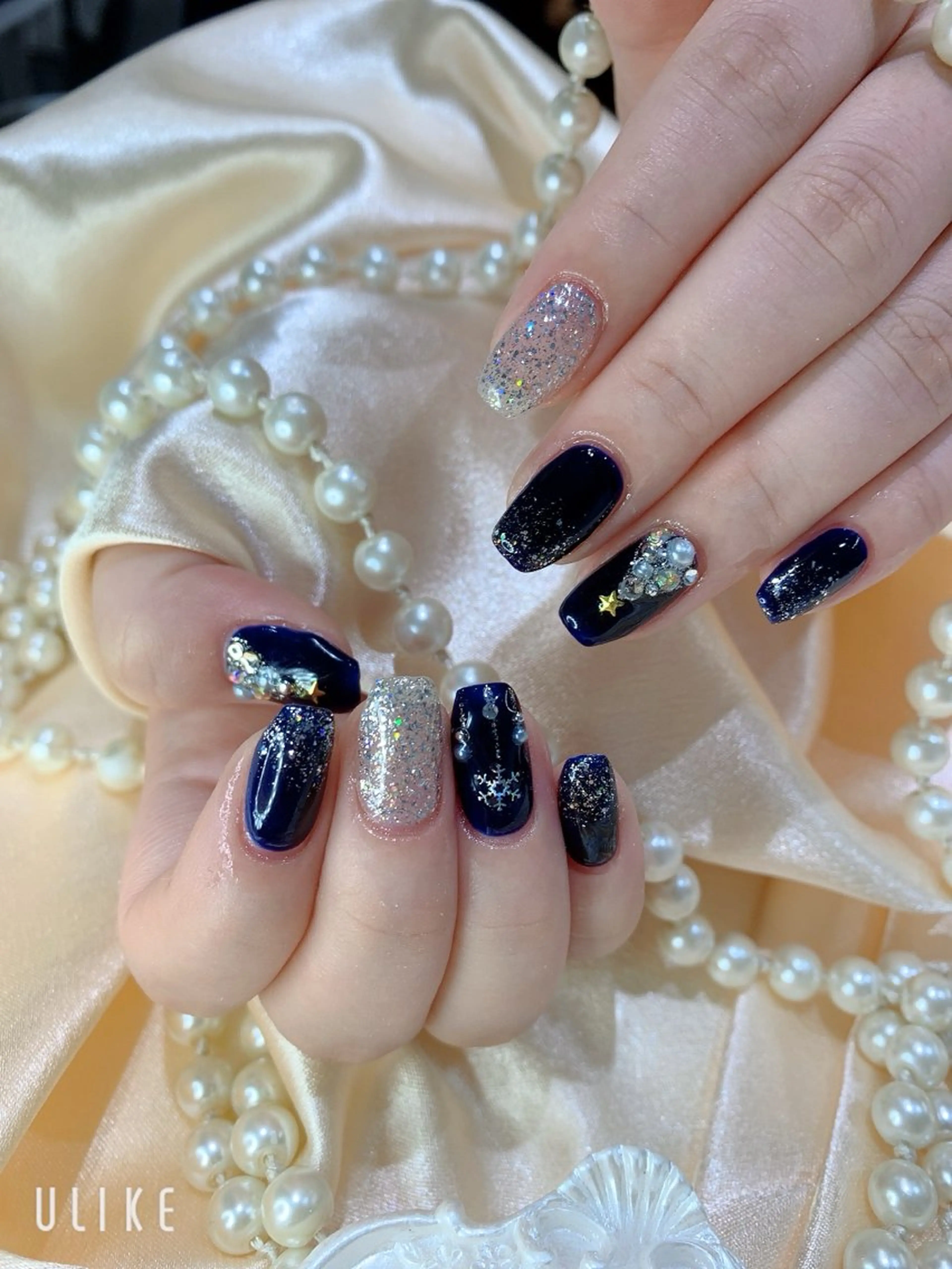 ネイル ハンドネイル ネイルサロンAiri 長さ出し·シンプルのネイルデザイン