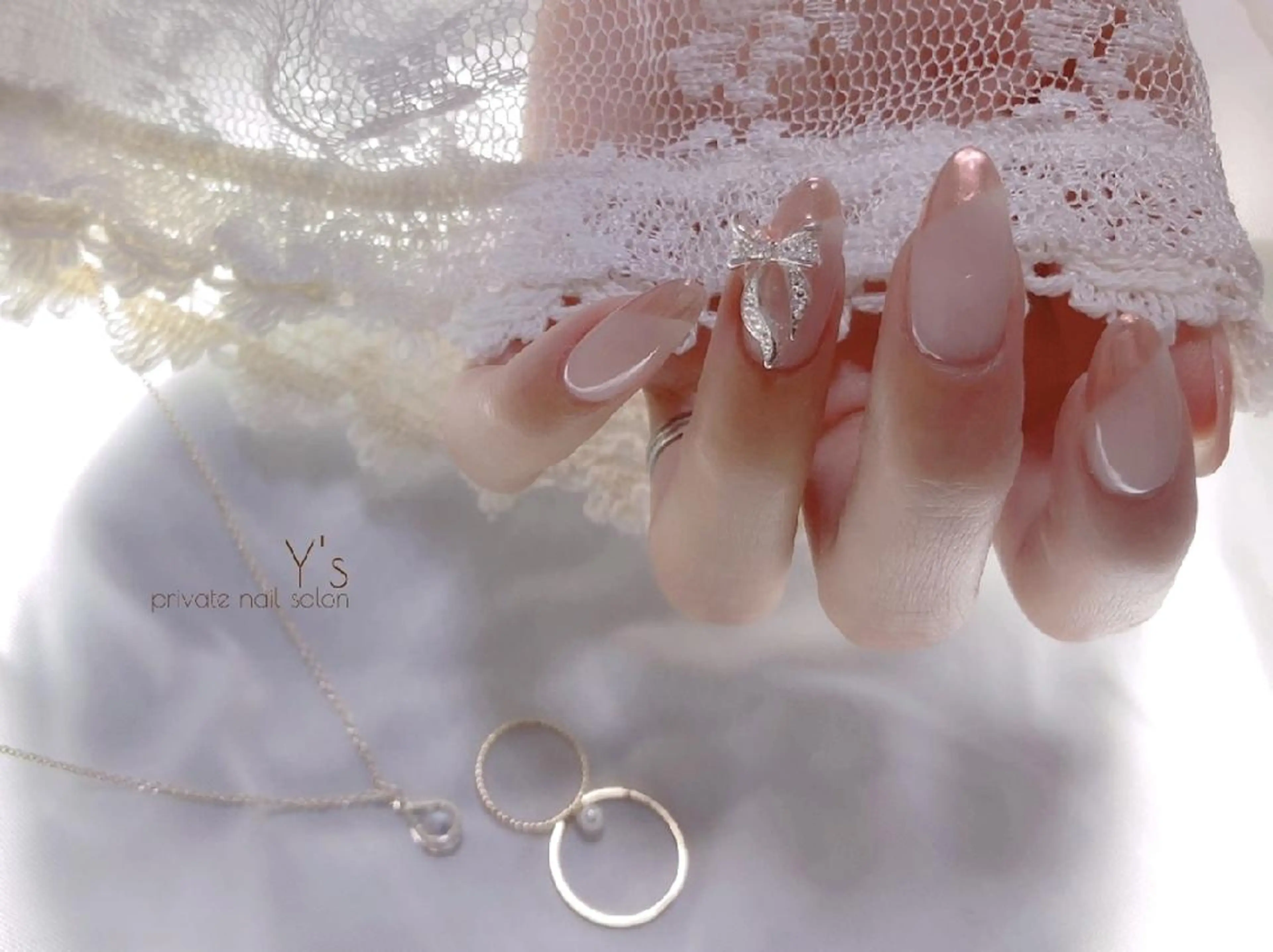 ネイル ハンドネイル YUMI NAGAI  のネイルデザイン