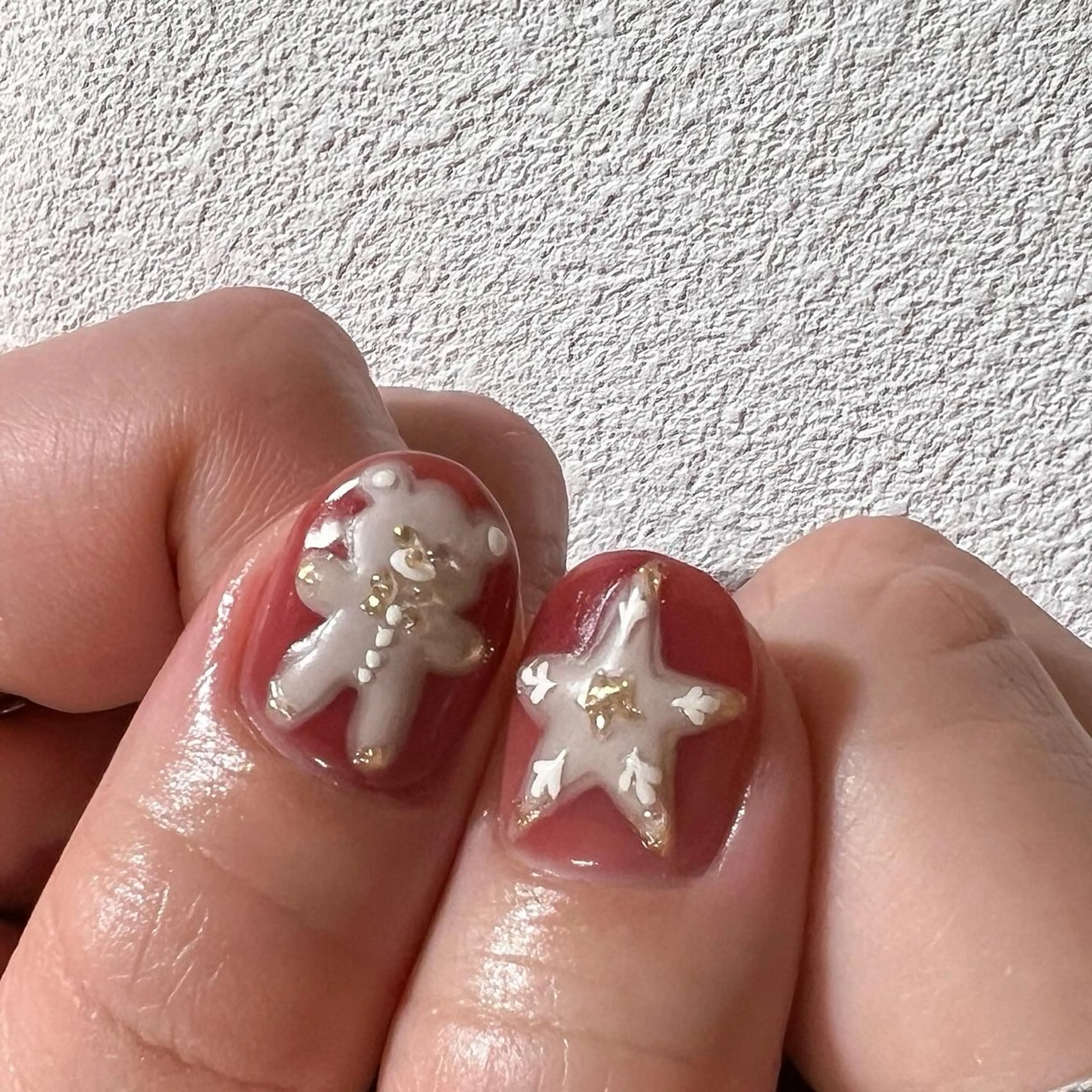 ネイル ボルドー シルバー ホワイト 冬ネイル クリスマス ハンドネイル pointillé .ayaのネイルデザイン