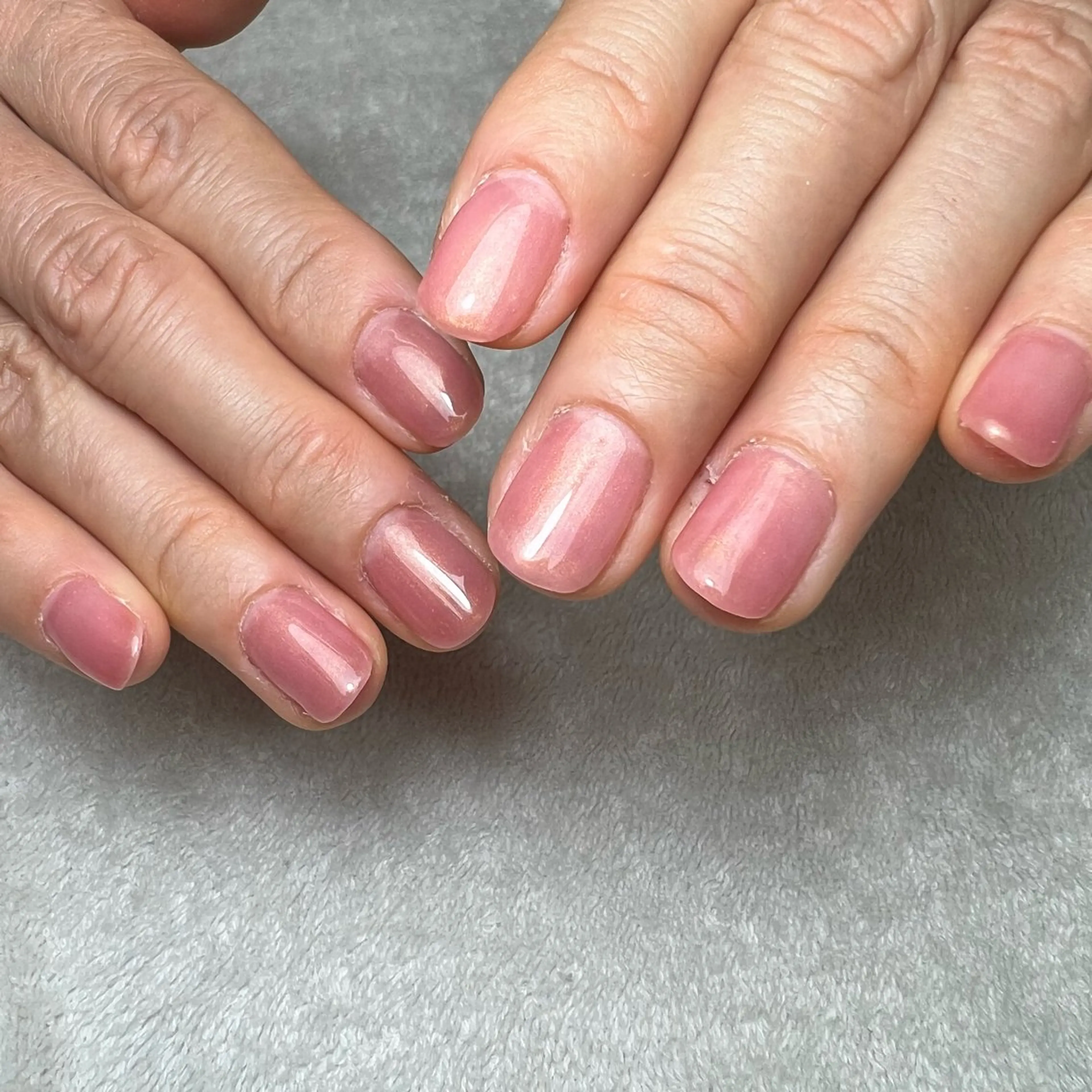 ネイル ワンカラーネイル シンプルネイル ハンドネイル COCO+所属・COCO +のエステ・リラクイメージ