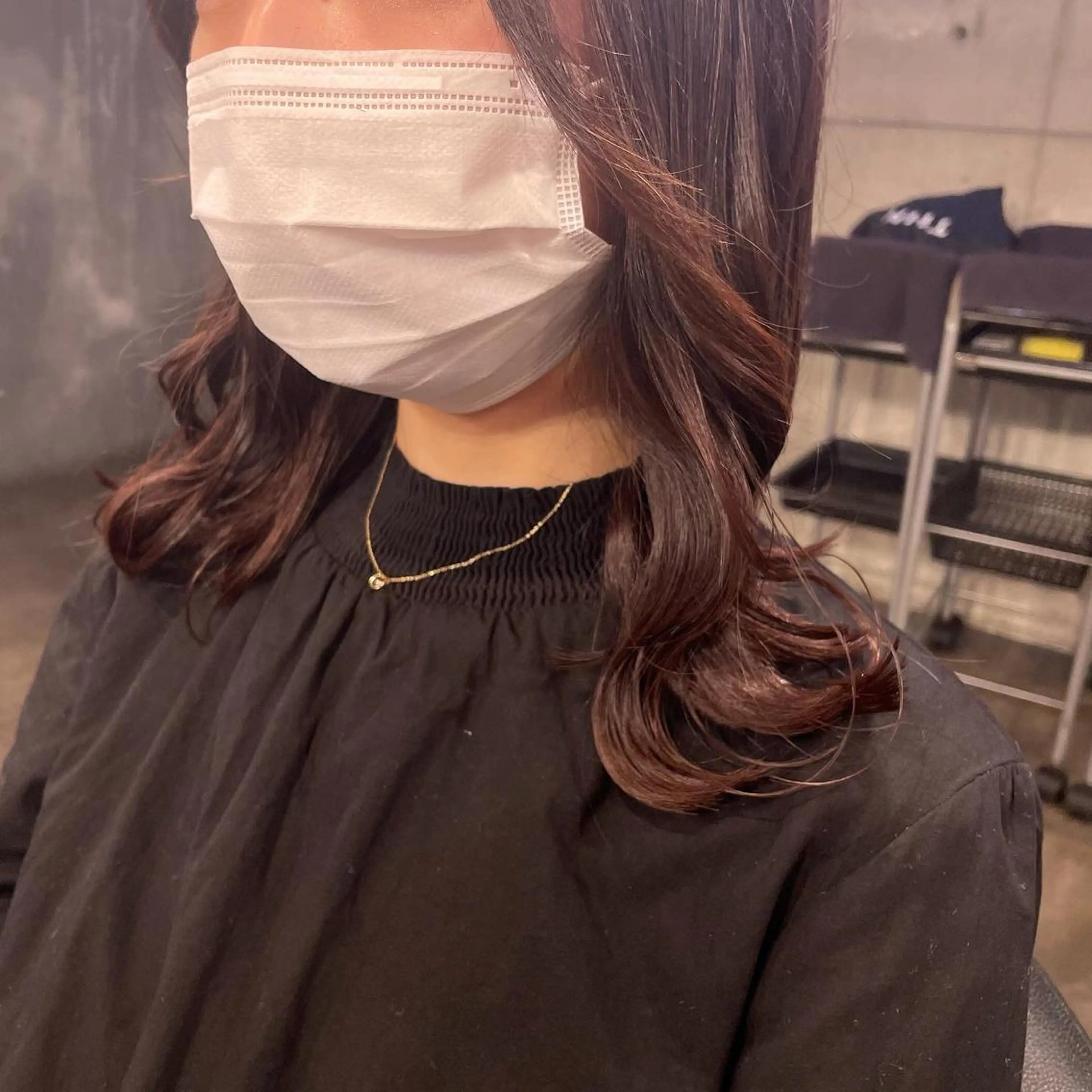 ミディアム カラー パーマ ヘアアレンジ メンズ キッズ ネイル マツエク・マツパ 透明感カラー・レイヤ ー🎀amika🎀のヘアスタイル