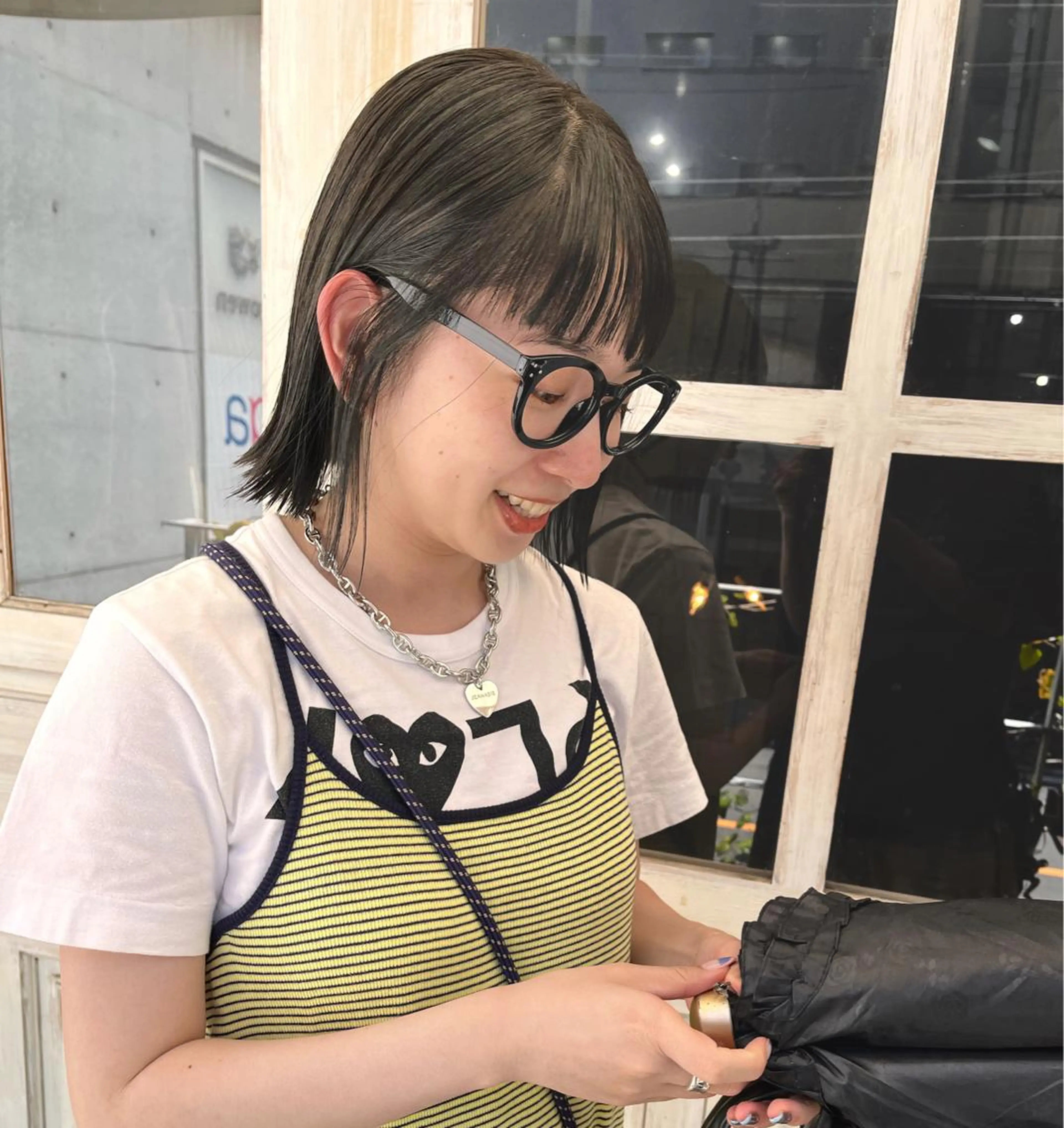 ミディアム カラー パーマ ヘアアレンジ キッズ デザインパーマ メンズカット 郁美のヘアスタイル