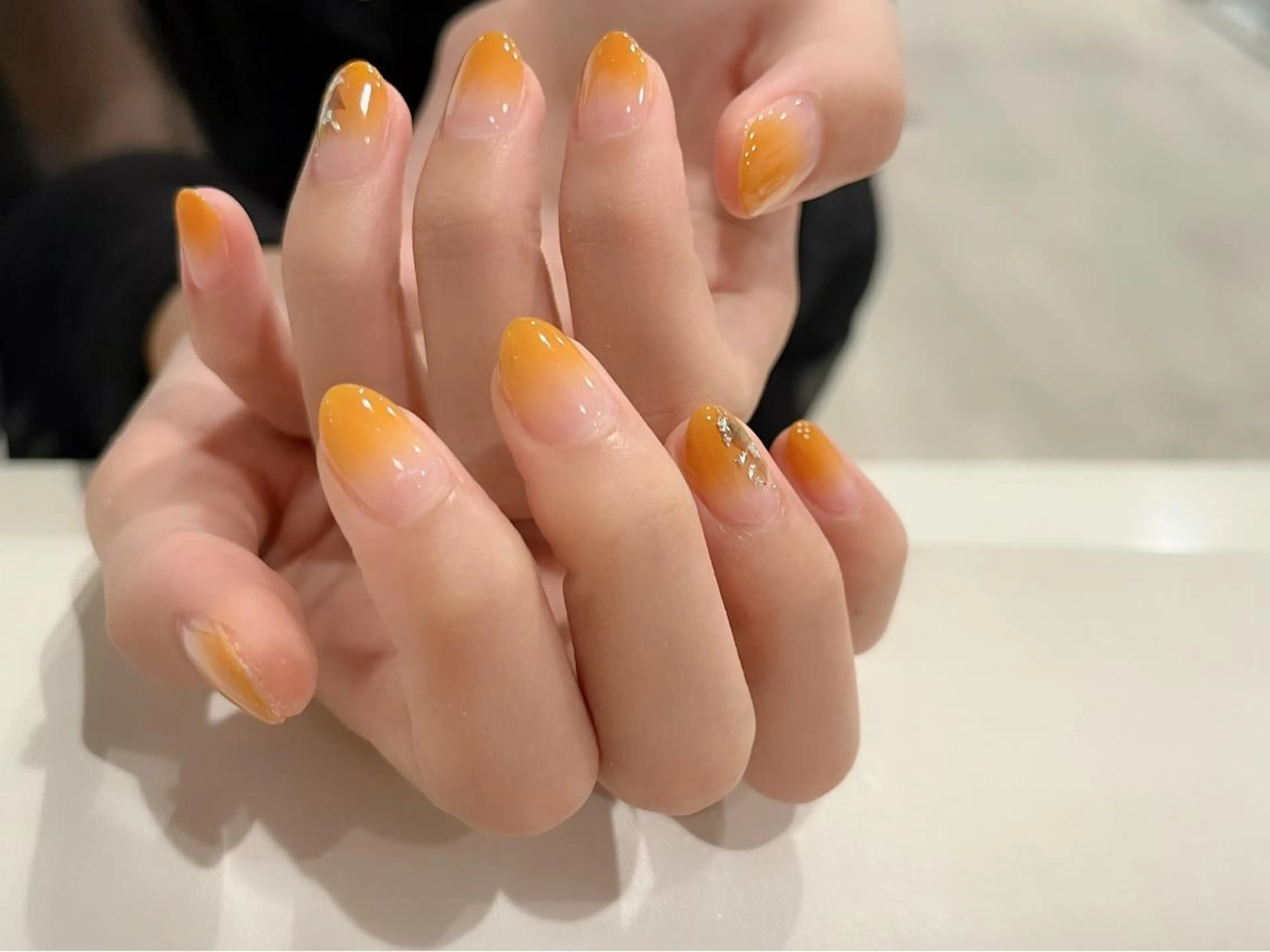 ネイル ハンドネイル Protea ❁⃘*.ﾟ清家 美穂のネイルデザイン