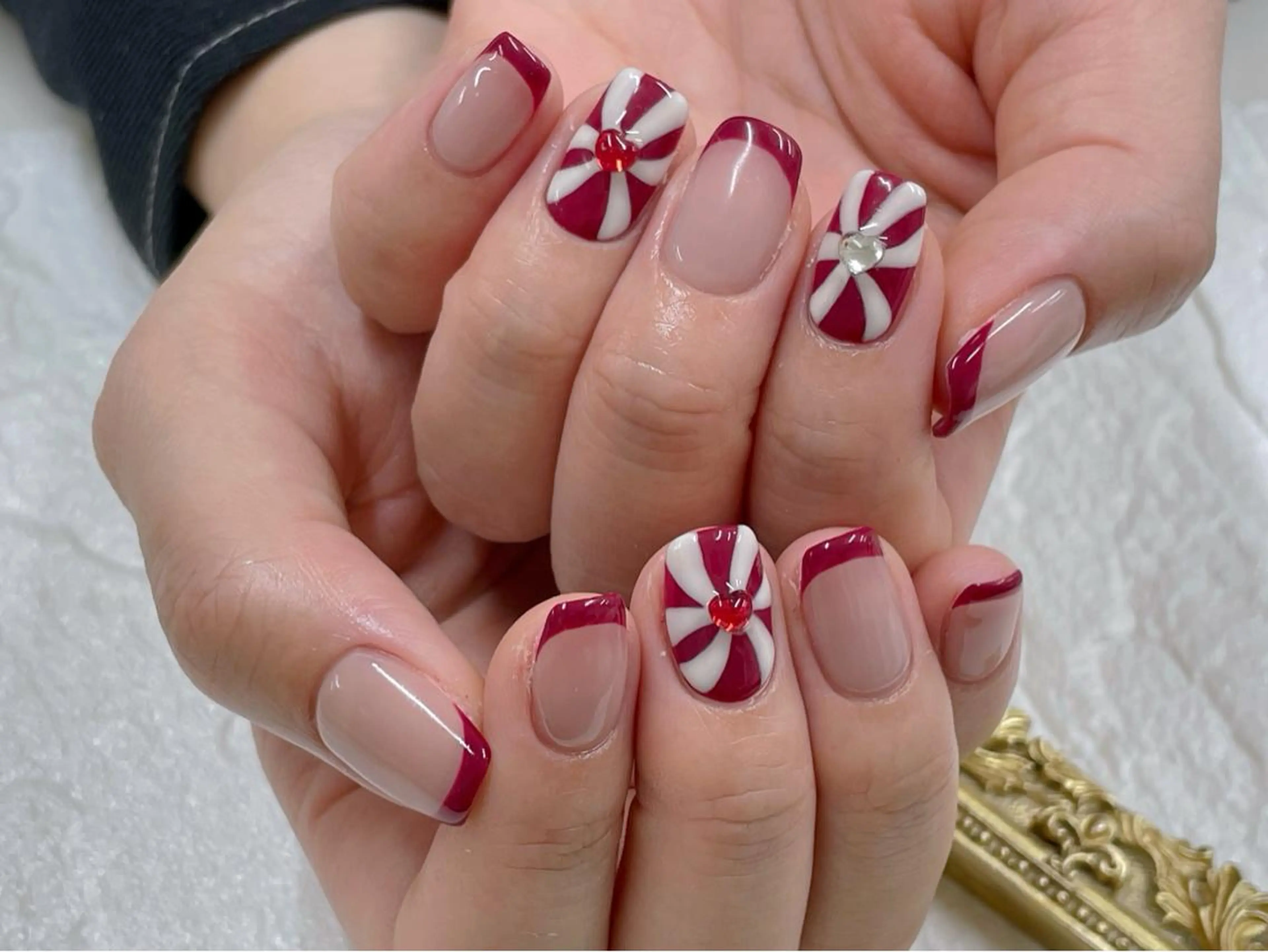 ネイル ハンドネイル ハンドケア Nail Salon To Beのネイルデザイン