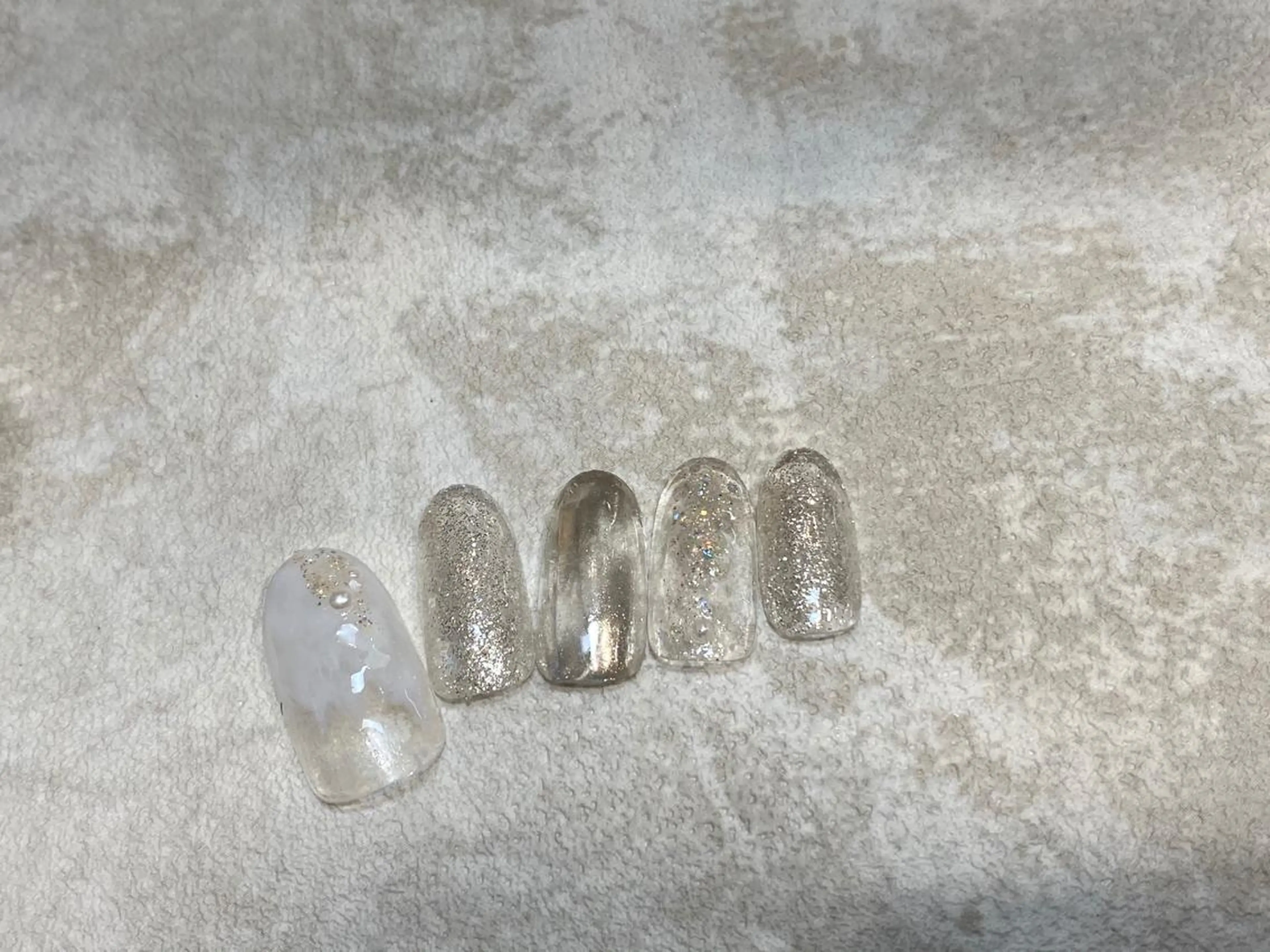 ネイル シルバー ホワイト JurerEye☆ Marikoのネイルデザイン