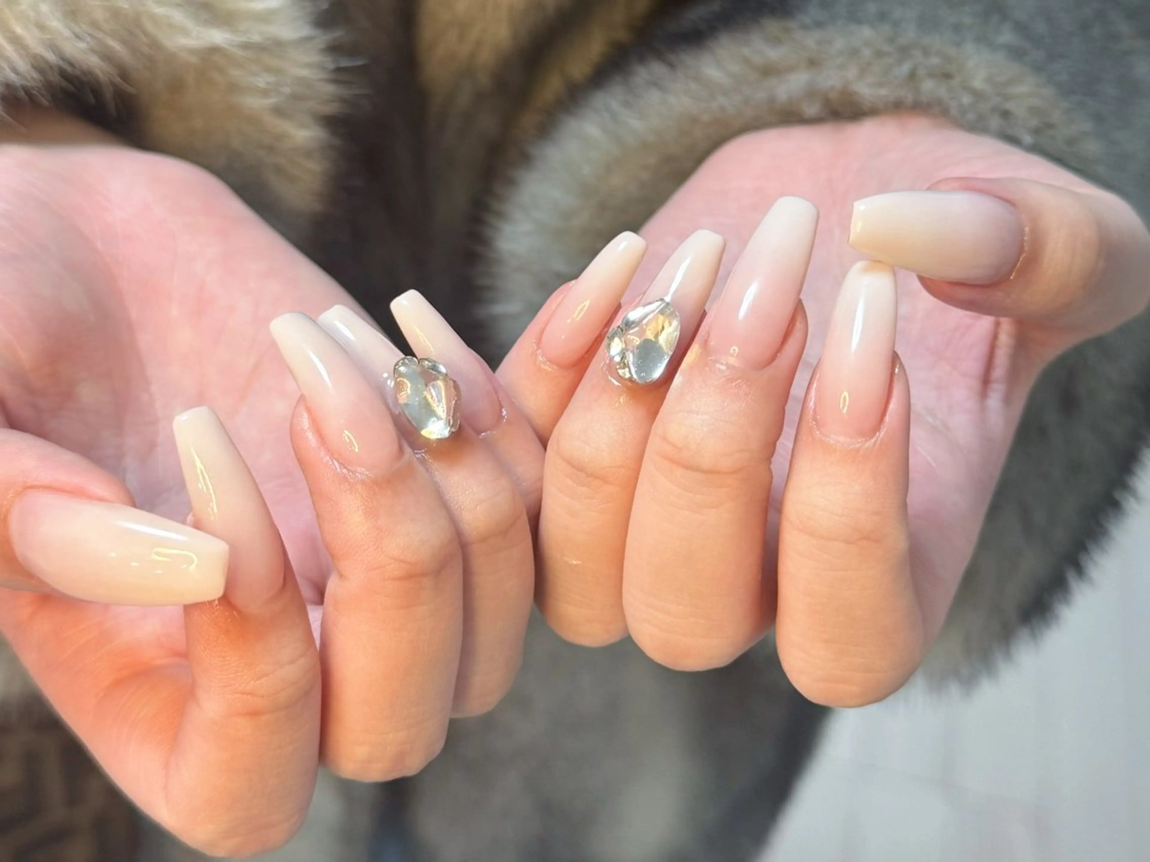 ネイル アートネイル オーロラネイル チークネイル フレンチネイル ガラスフレンチ ハンドネイル 🎀🎀YooLi Nail Salonのネイルデザイン