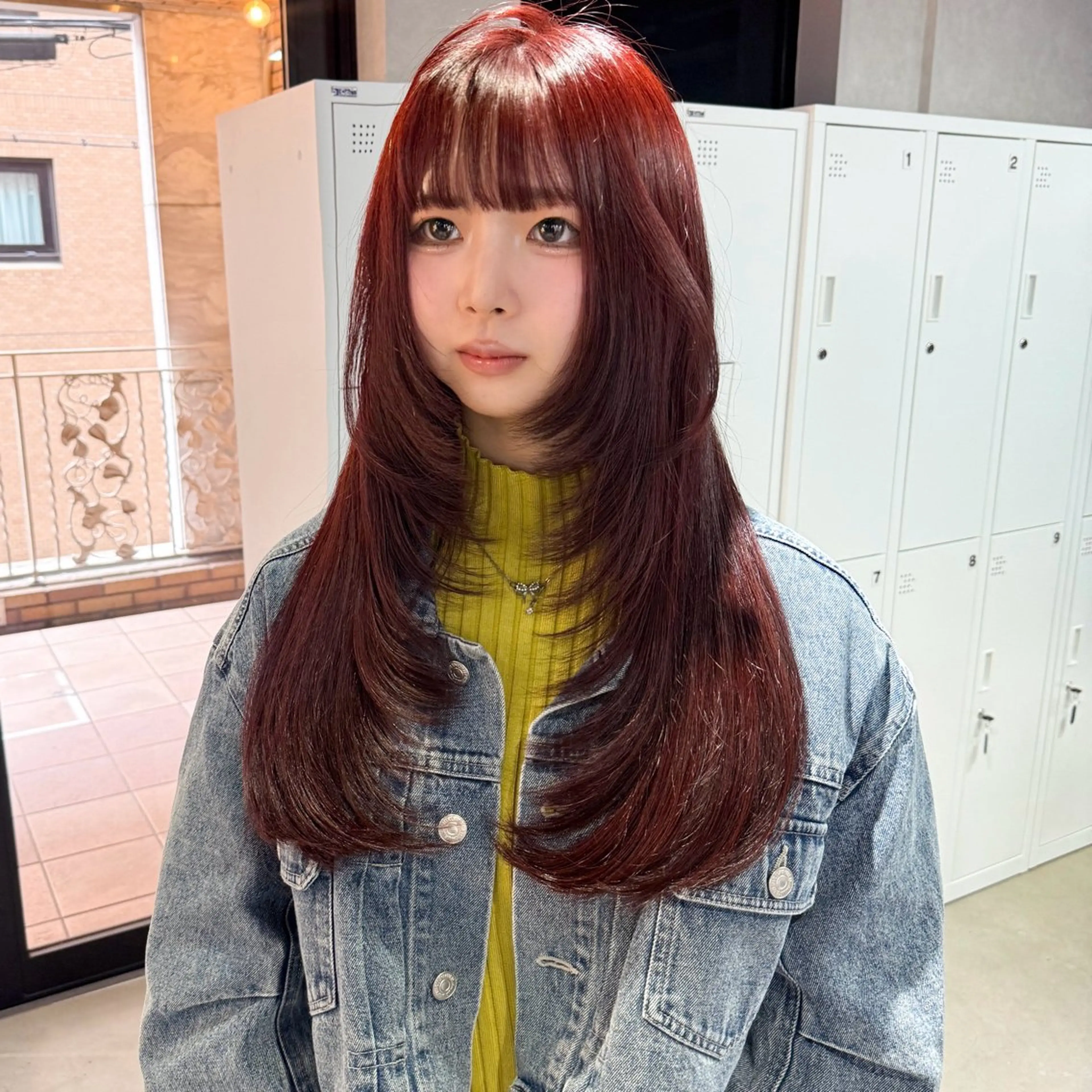 ロング カラー ブリーチ ブリーチなしカラー レッドカラー レイヤーカット カット ヘアカラー 🎀ミルクティー/暖 色×レイヤー/マリアのヘアスタイル