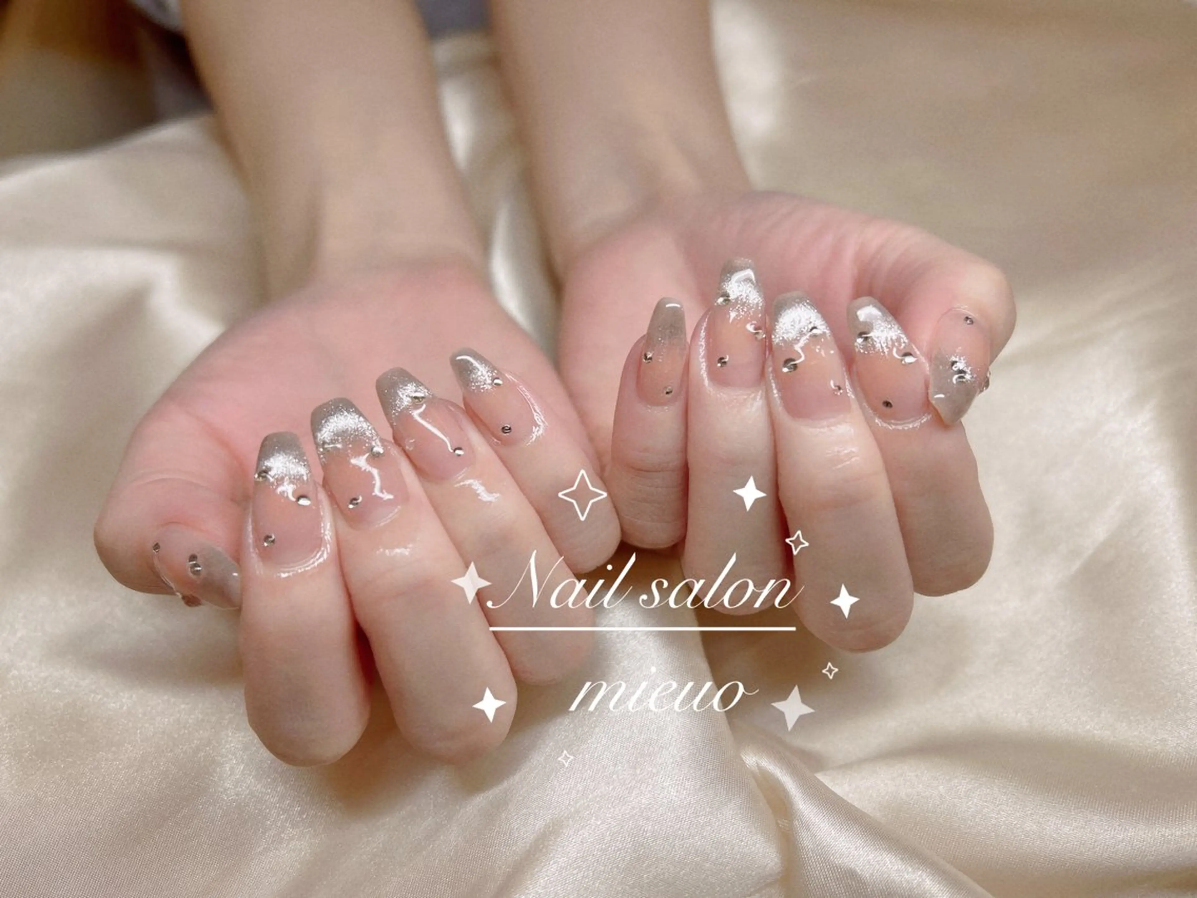 セミロング ハンドネイル ネイルサロン ミューオのネイルデザイン