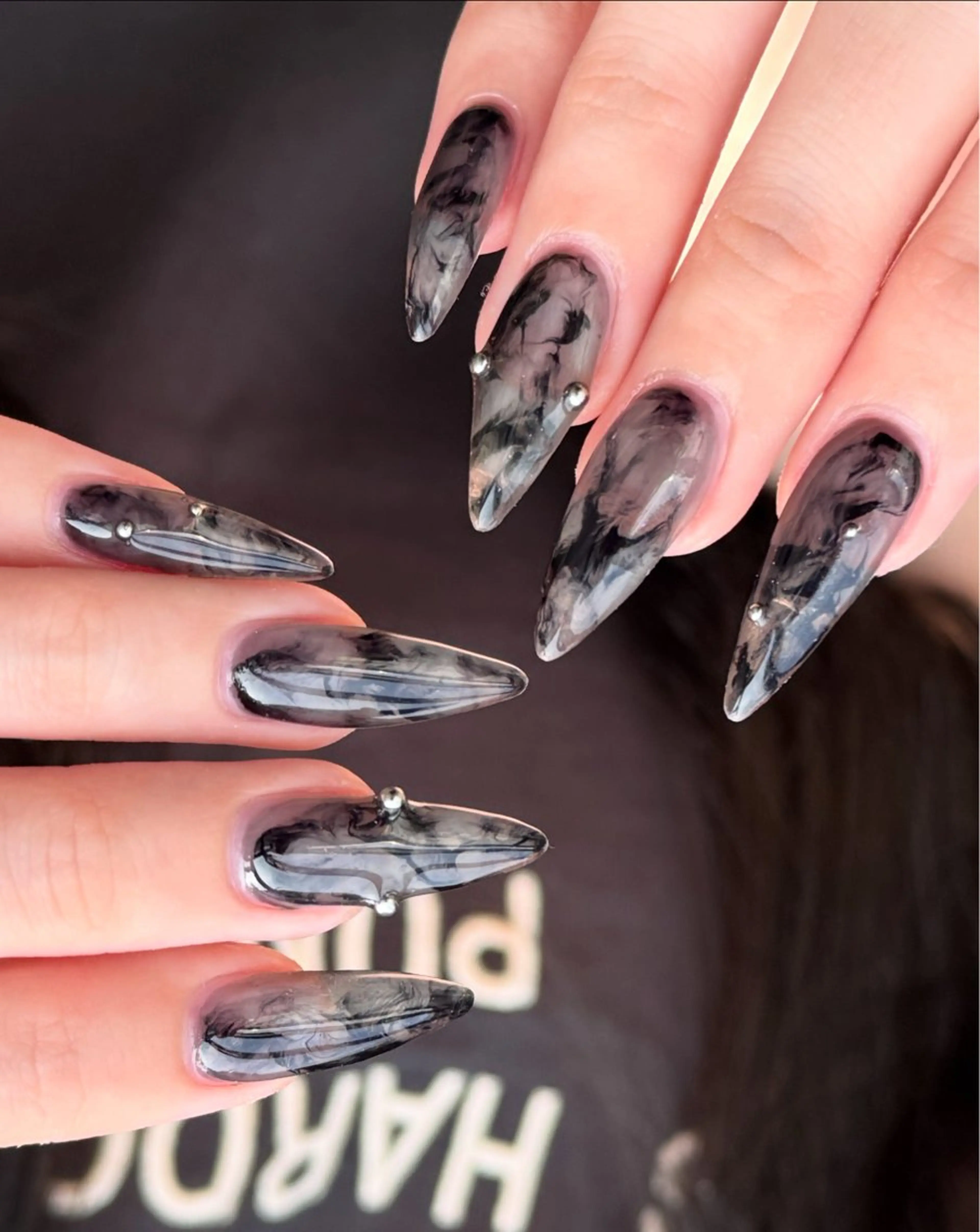 ネイル 🌼fein.omo tesando♥️のマツエク・マツパデザイン